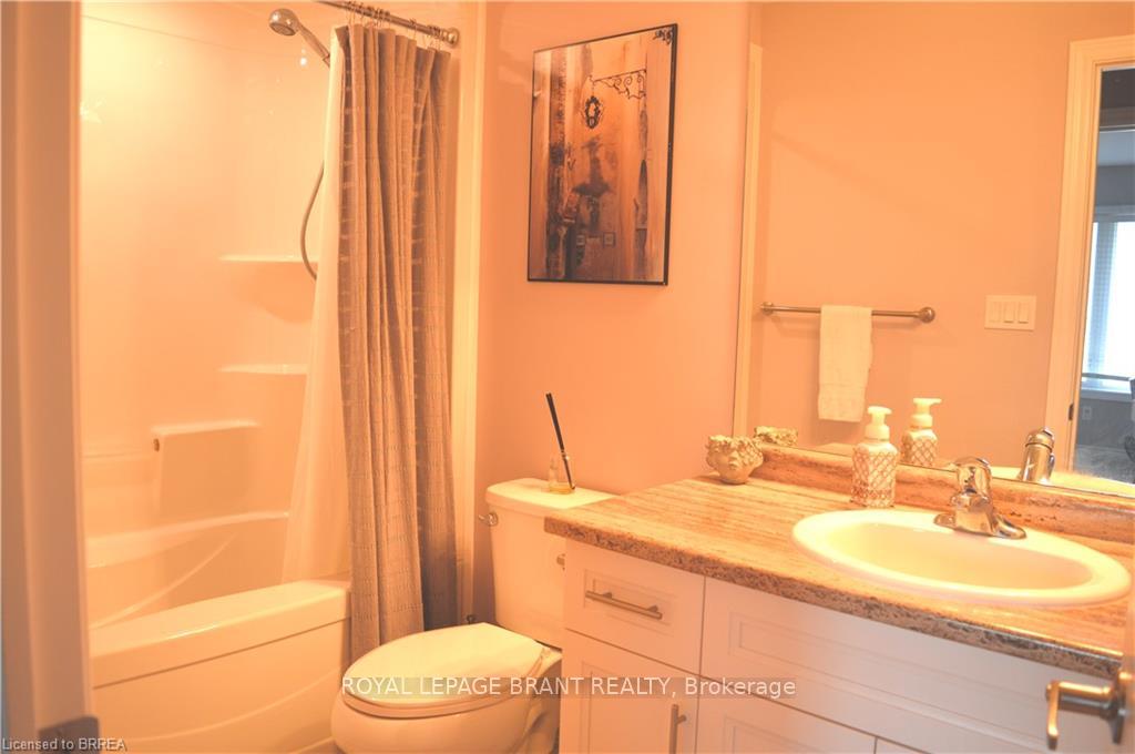 Photo 15 of Unit 9, 30 Balmoral Street, Brant, Paris — HOMEH