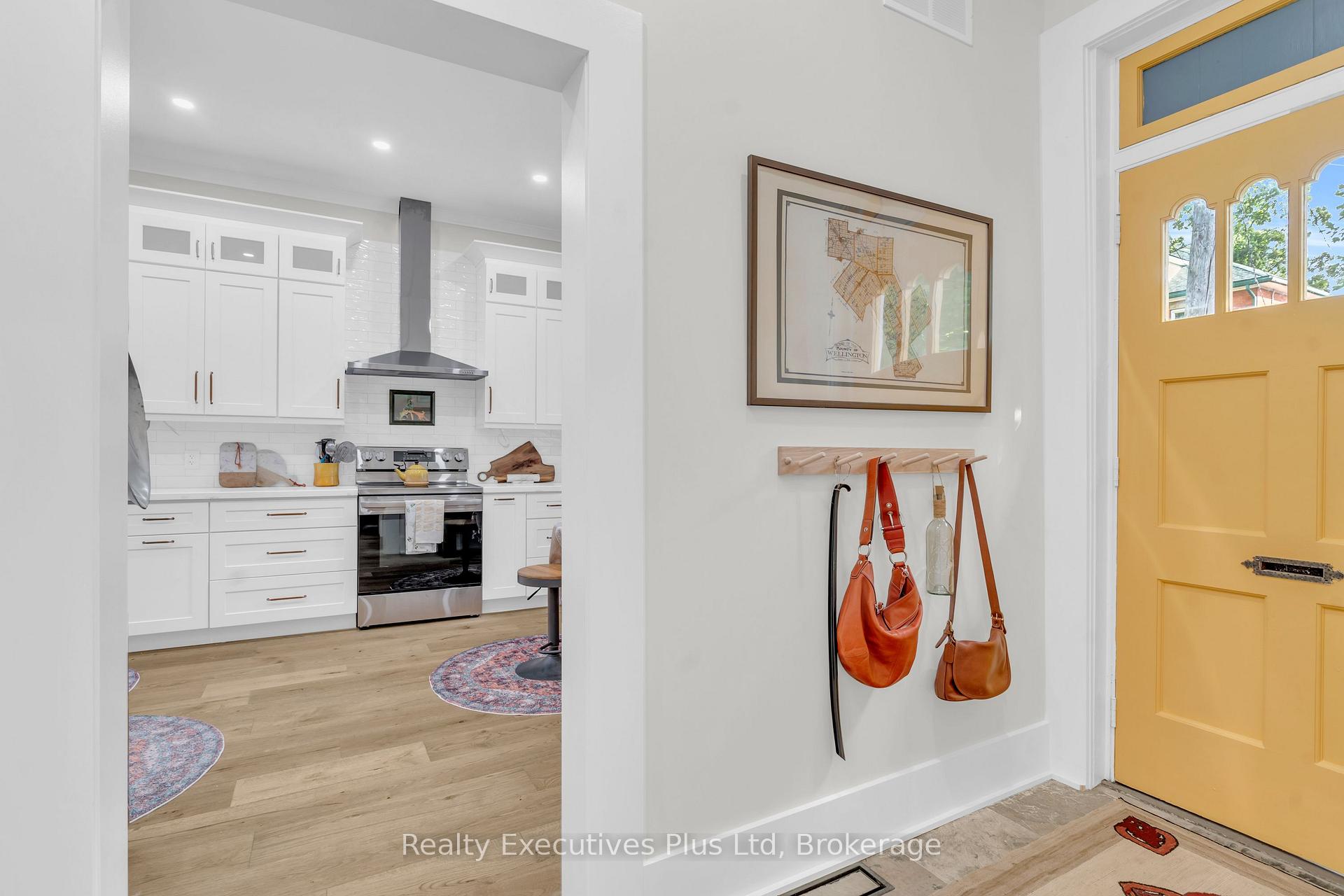 Photo 8 of 61 Hearn Avenue, Guelph, Junction/Onward Willow — HOMEH