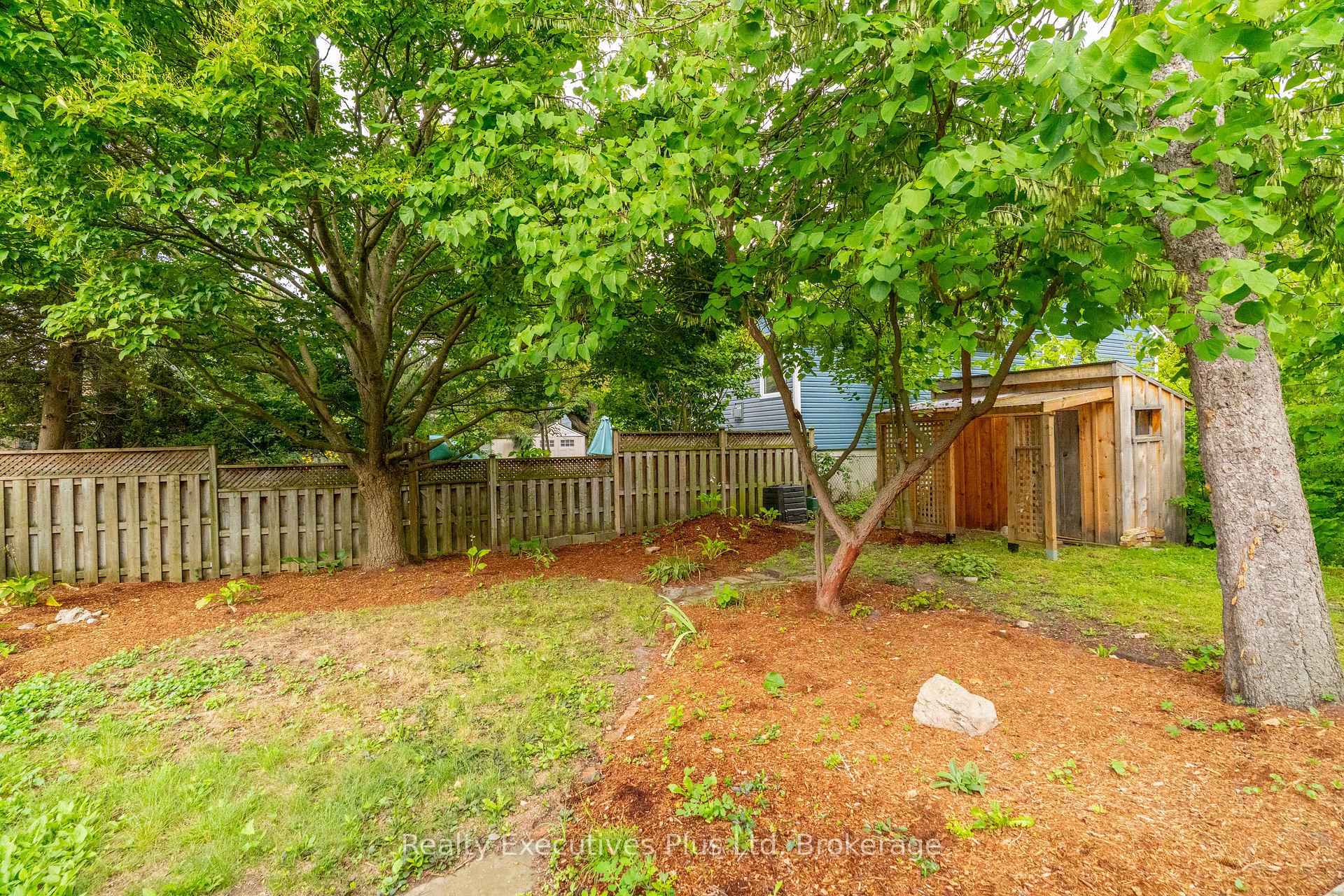 Photo 38 of 61 Hearn Avenue, Guelph, Junction/Onward Willow — HOMEH