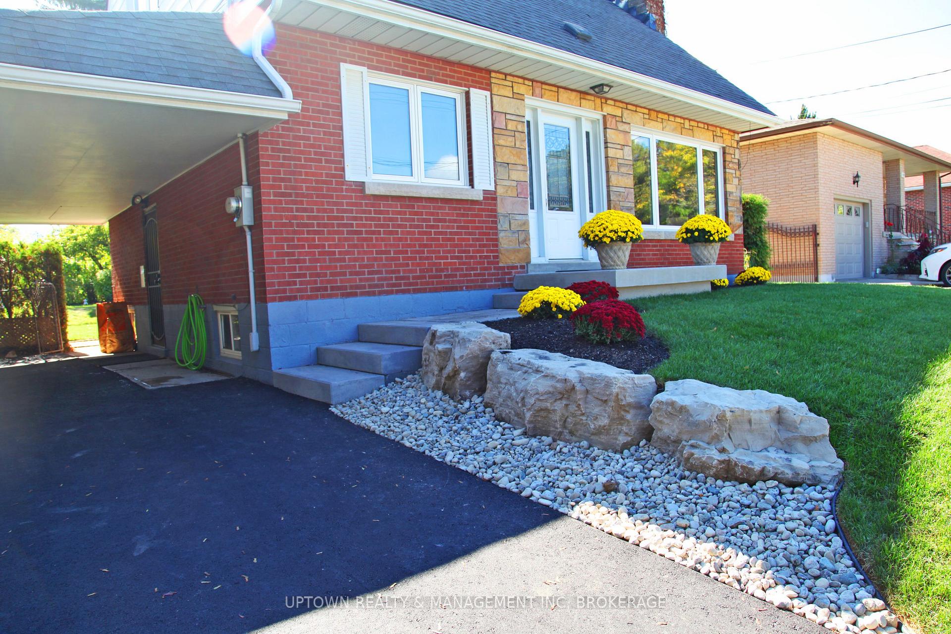 Photo 3 of 116 Hixon Road, Hamilton, Rosedale — HOMEH