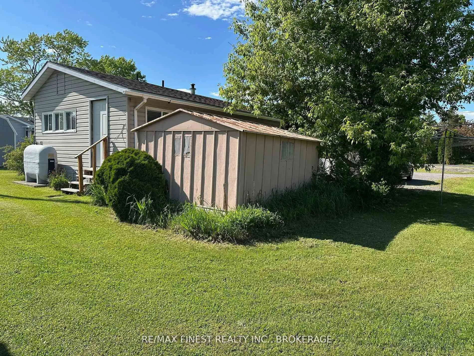 Photo 17 of 4425 Front Street, Frontenac, Frontenac South — HOMEH