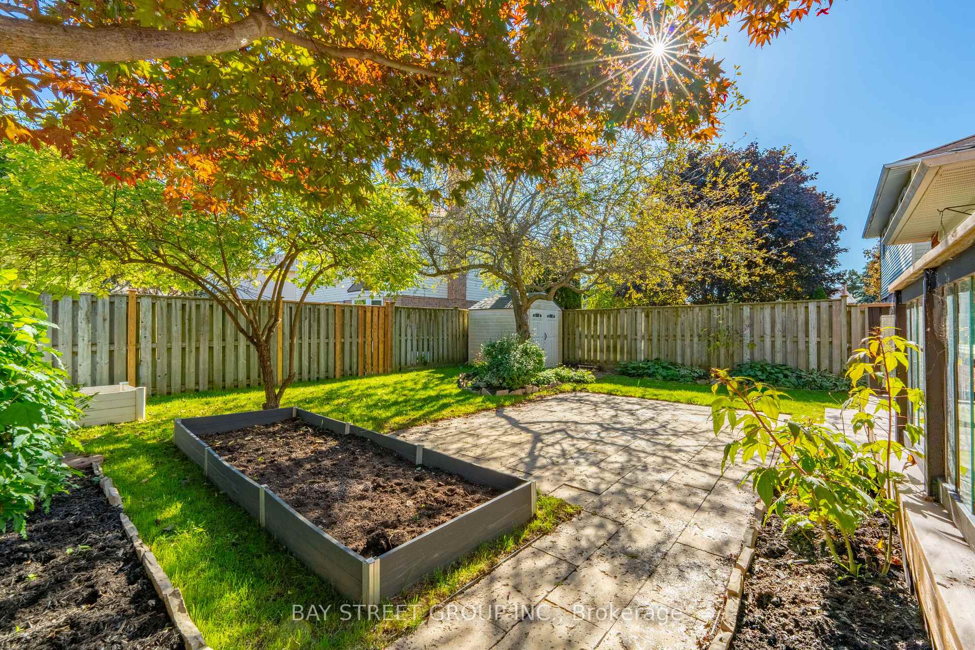 Photo 4 of 7 Empson Court, Ajax, South West — HOMEH