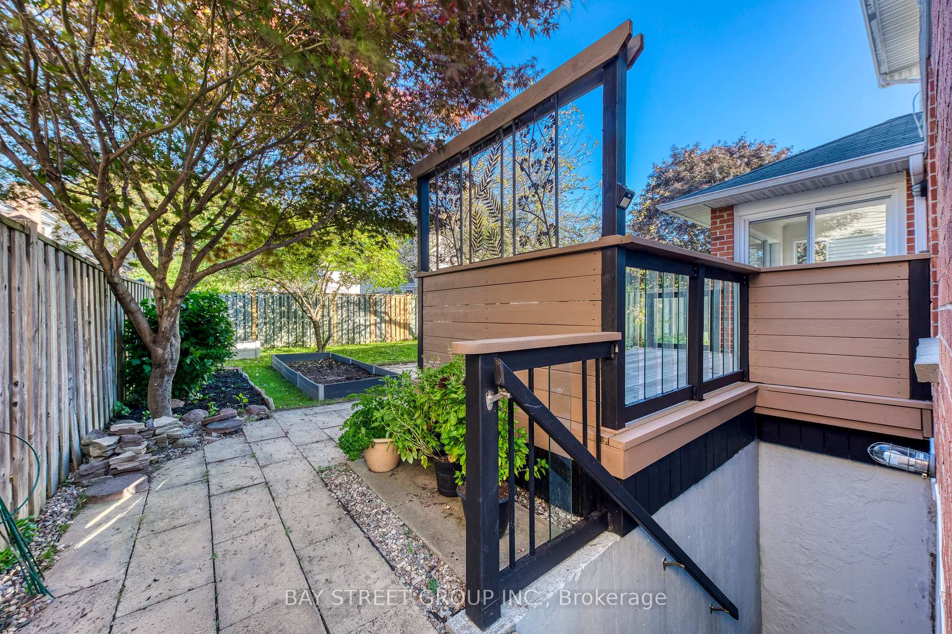 Photo 30 of 7 Empson Court, Ajax, South West — HOMEH