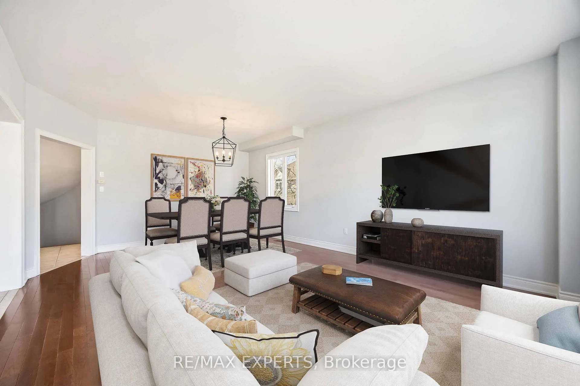 Photo 3 of 135 Pieta Place, Vaughan, Vellore Village — HOMEH