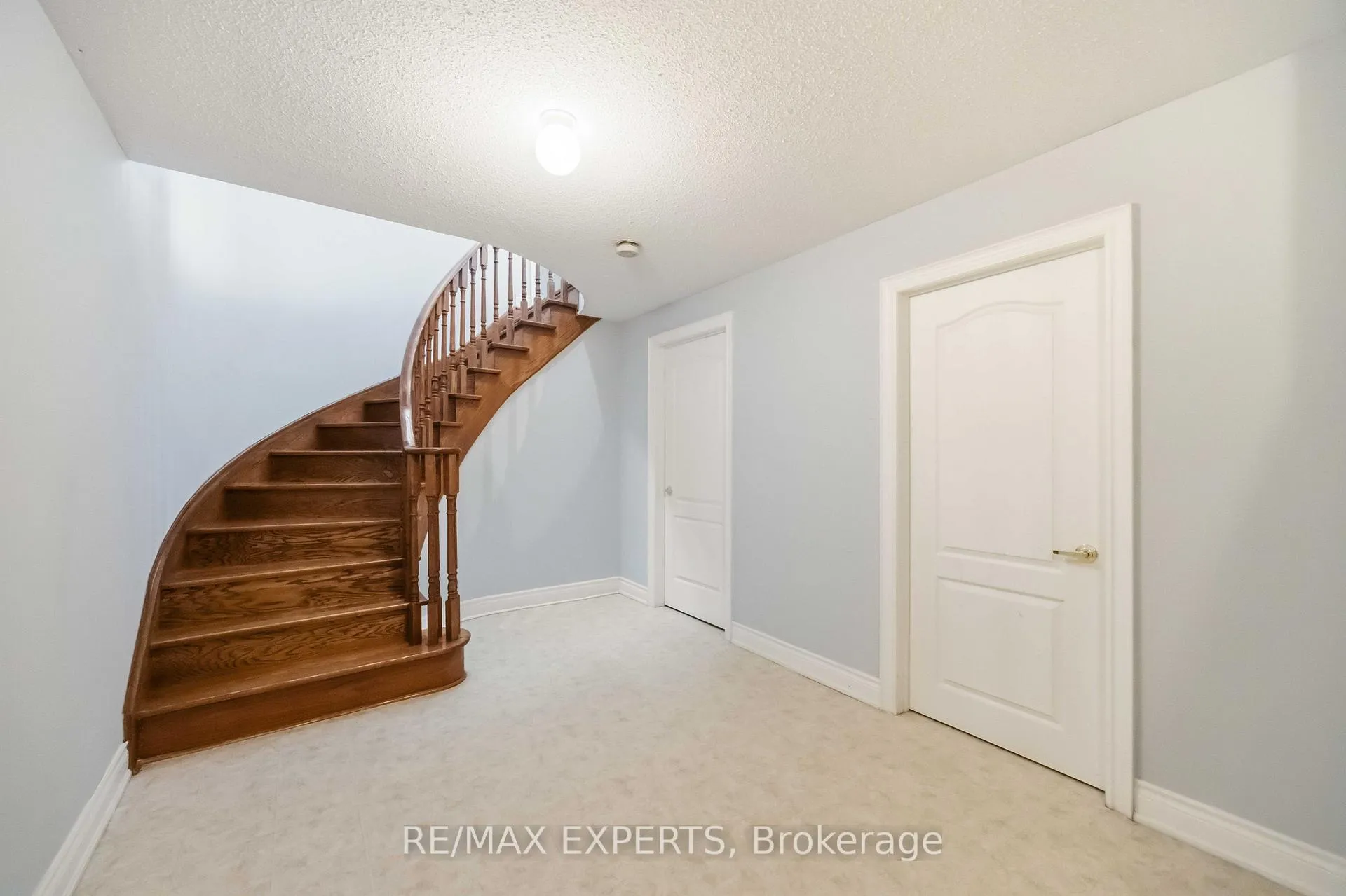 Photo 19 of 135 Pieta Place, Vaughan, Vellore Village — HOMEH