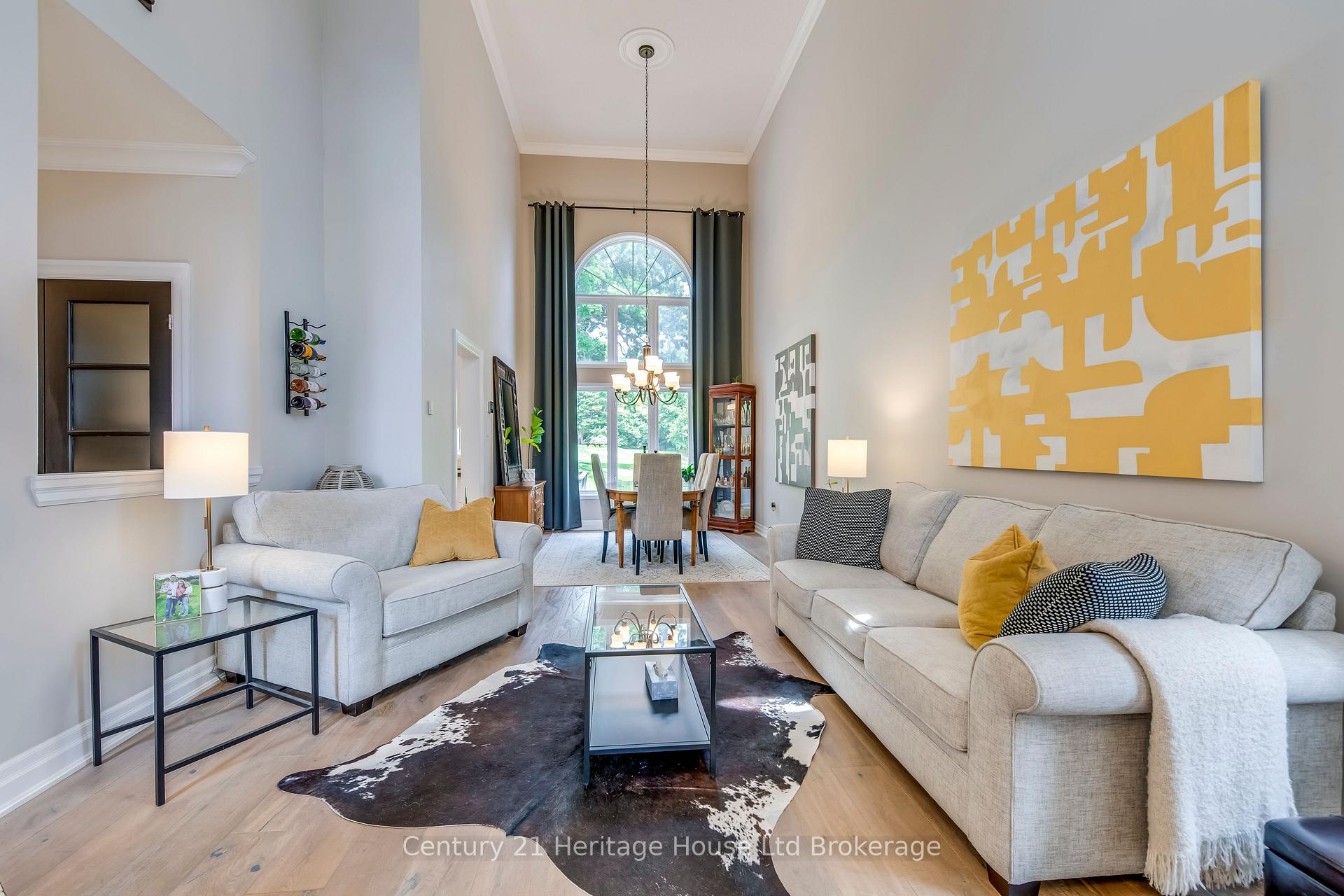 Photo 8 of 16 Sweetman Drive, Hamilton, Dundas — HOMEH