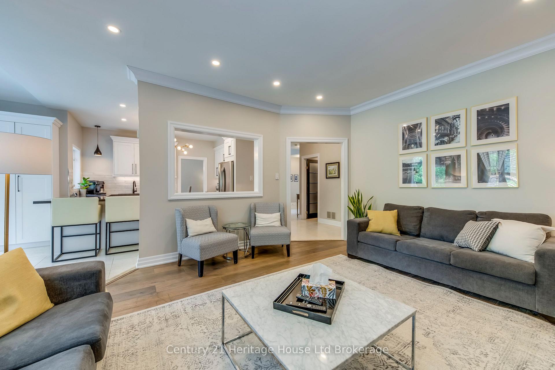 Photo 15 of 16 Sweetman Drive, Hamilton, Dundas — HOMEH
