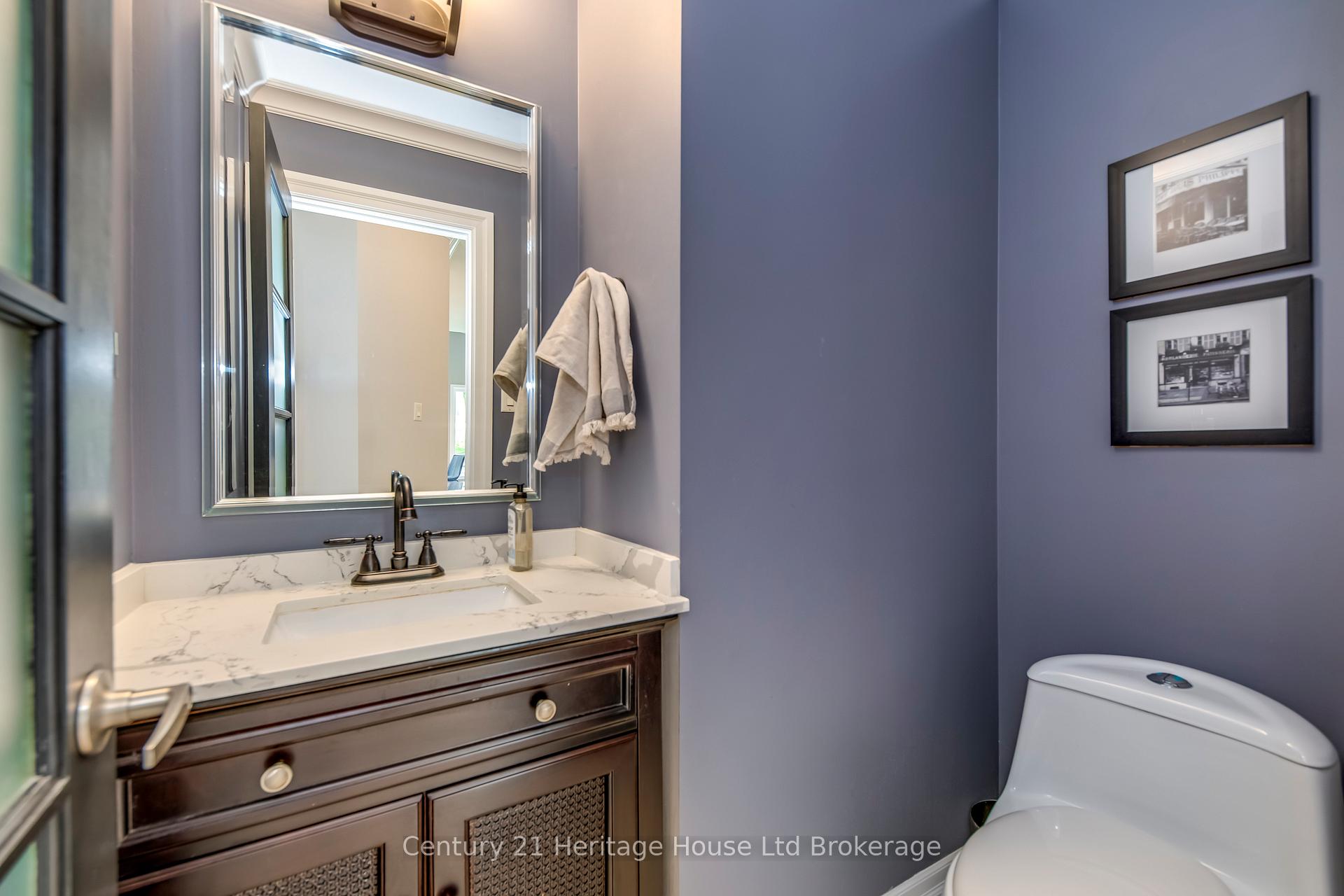 Photo 21 of 16 Sweetman Drive, Hamilton, Dundas — HOMEH