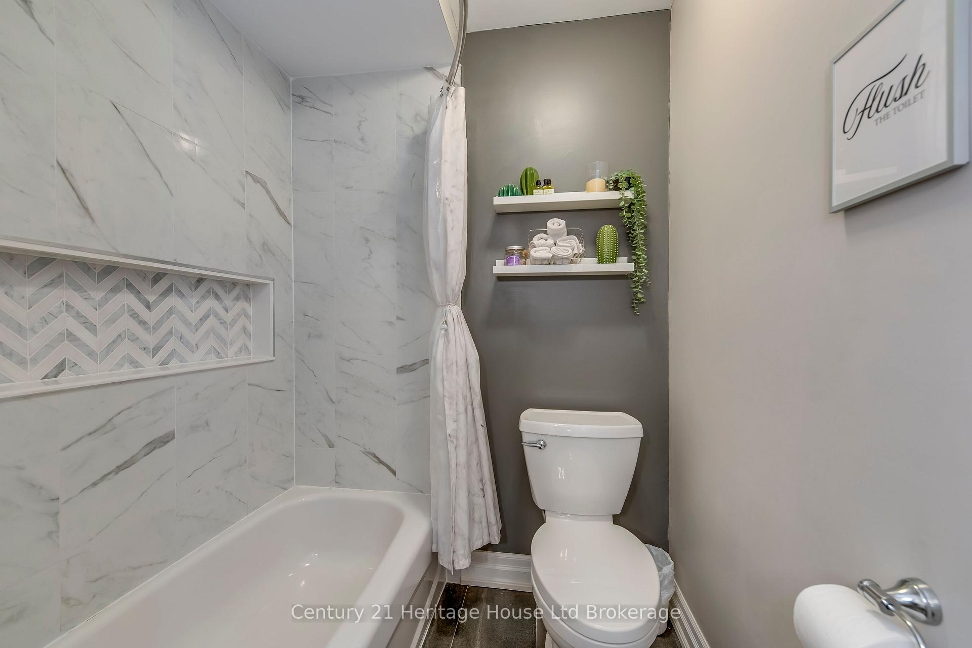 Photo 28 of 16 Sweetman Drive, Hamilton, Dundas — HOMEH