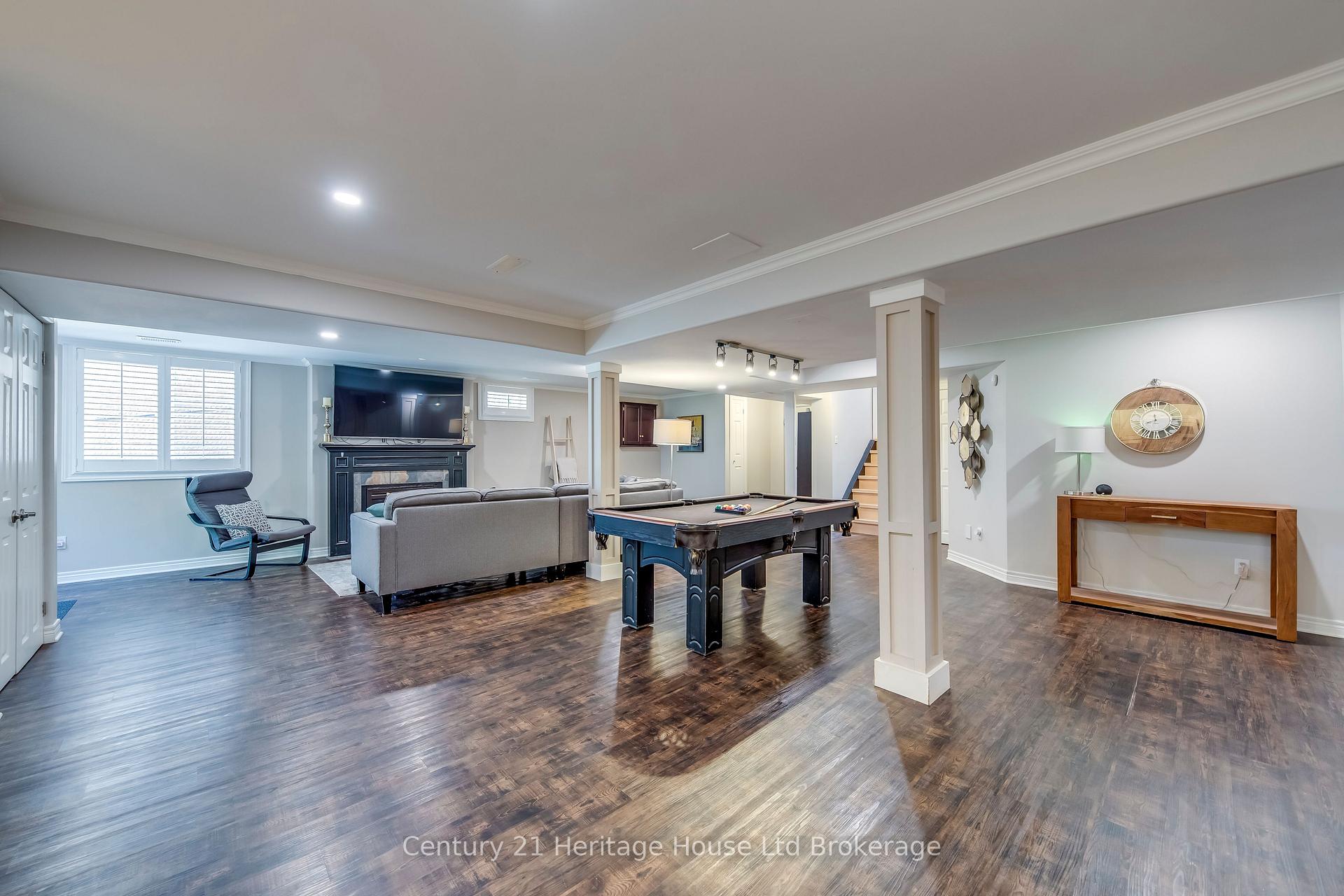 Photo 30 of 16 Sweetman Drive, Hamilton, Dundas — HOMEH