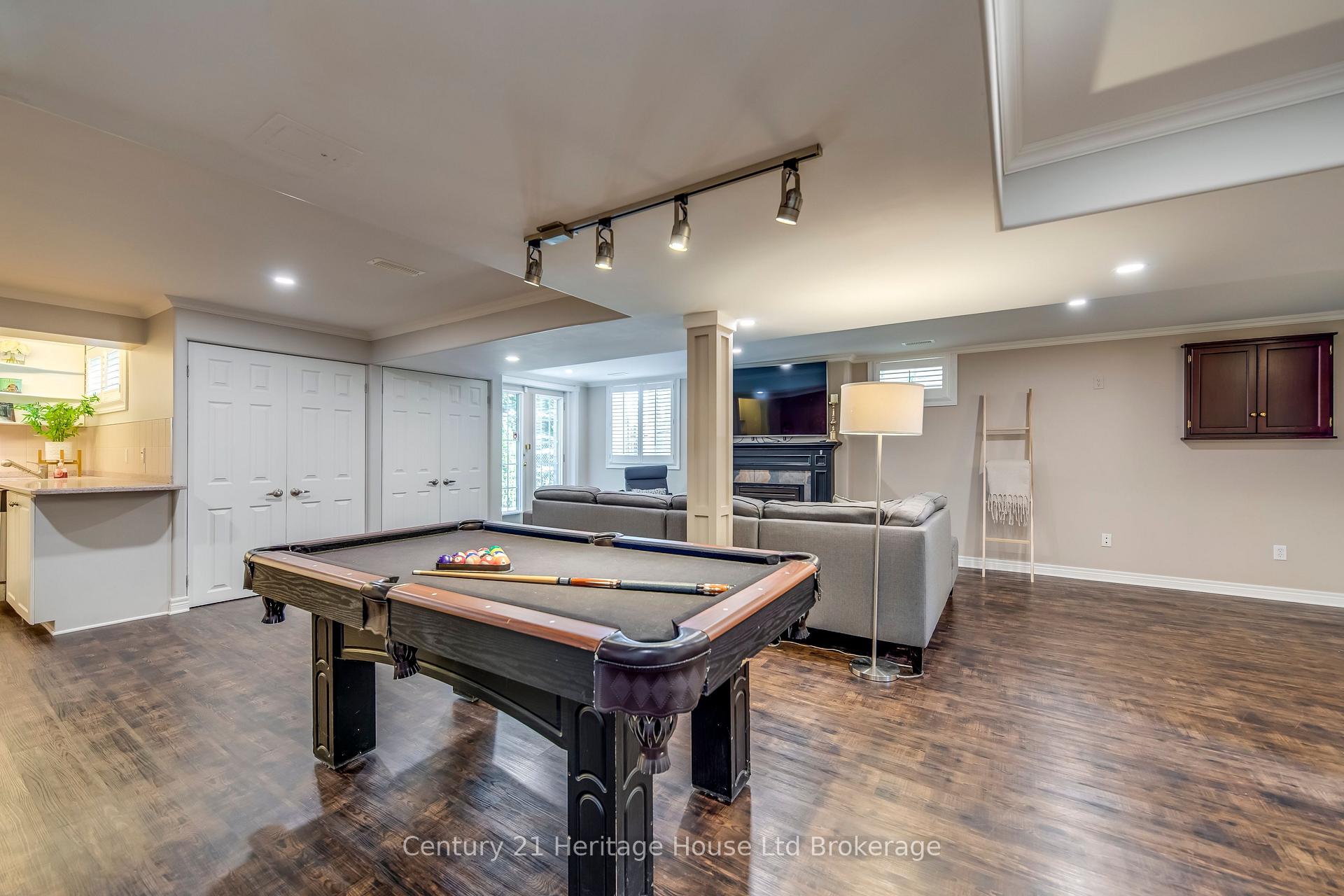 Photo 34 of 16 Sweetman Drive, Hamilton, Dundas — HOMEH