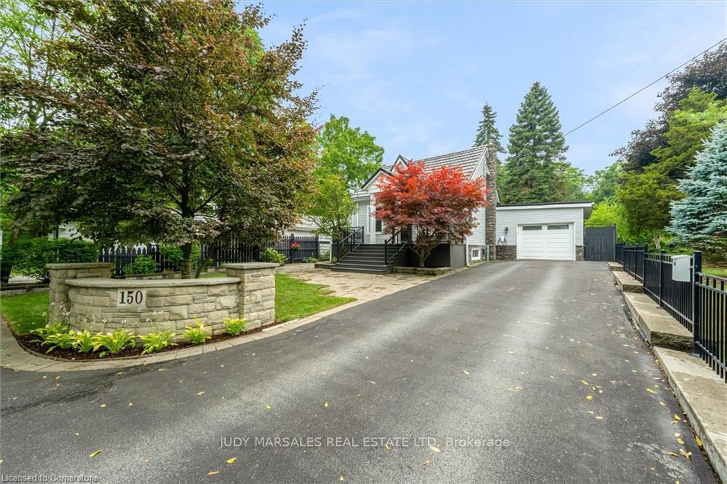 Photo 3 of 150 Old Guelph Road, Hamilton, Pleasant View — HOMEH
