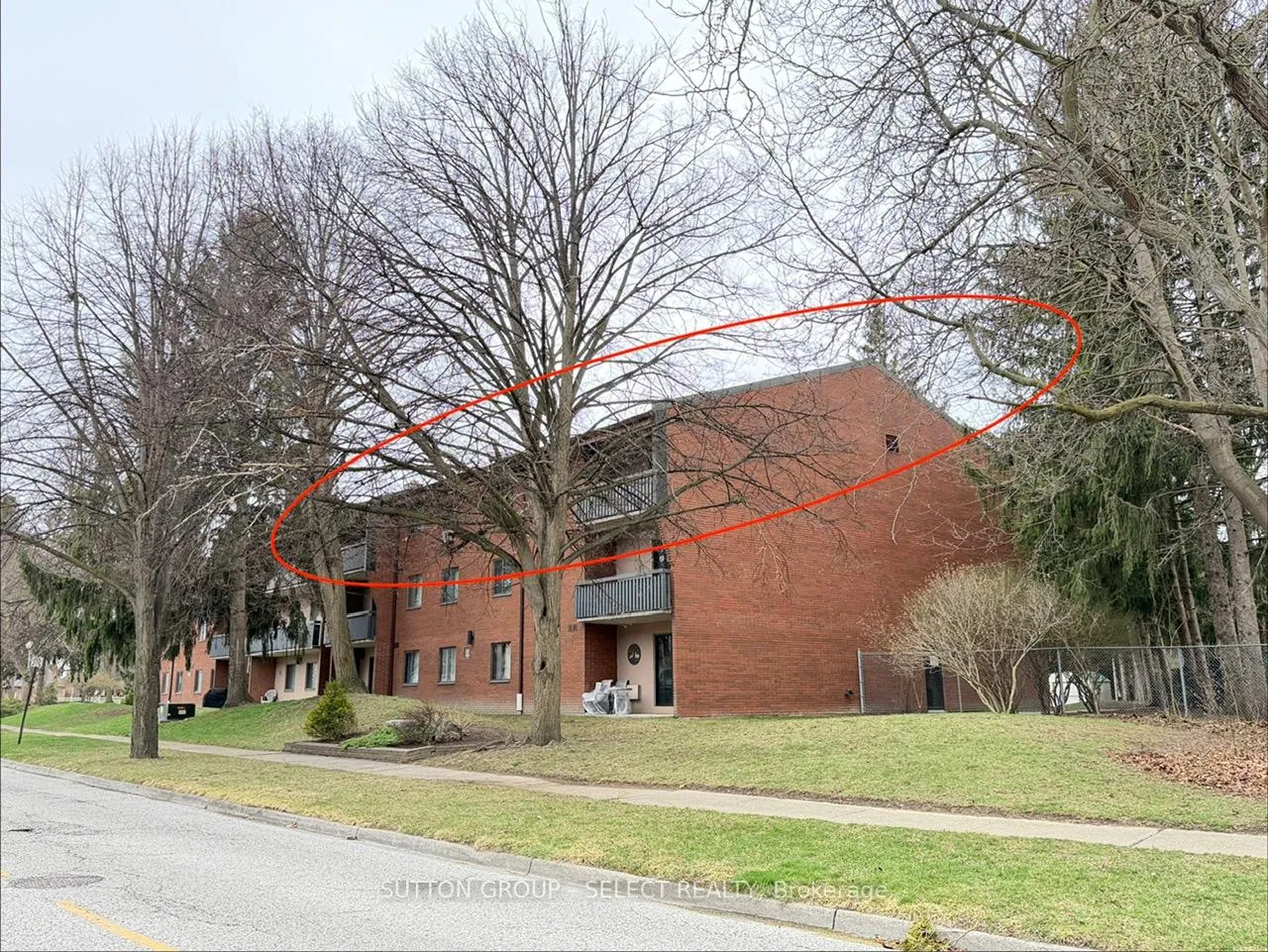 Photo 3 of Unit 309, 202 Campus Parkway, Chatham-Kent, Chatham — HOMEH