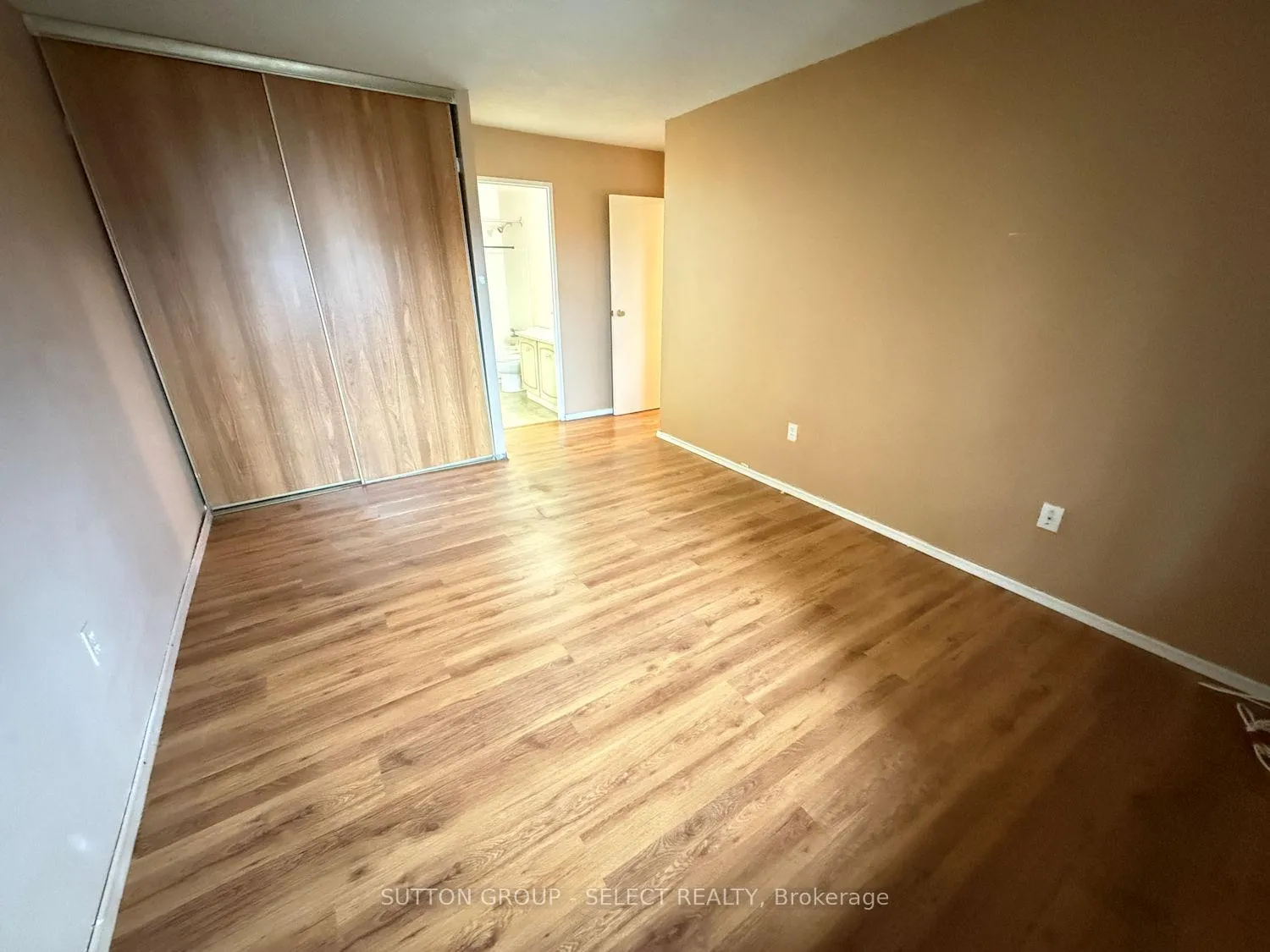 Photo 23 of Unit 309, 202 Campus Parkway, Chatham-Kent, Chatham — HOMEH