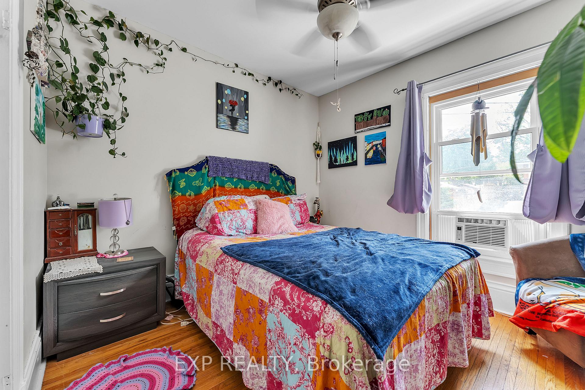 Photo 32 of 44 Catharine Street, Belleville, Belleville Ward — HOMEH