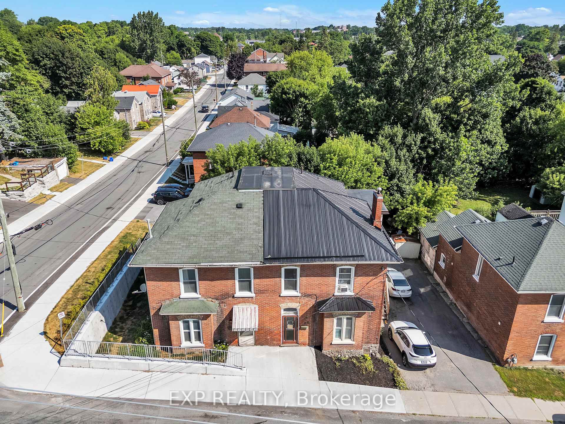Photo 42 of 44 Catharine Street, Belleville, Belleville Ward — HOMEH