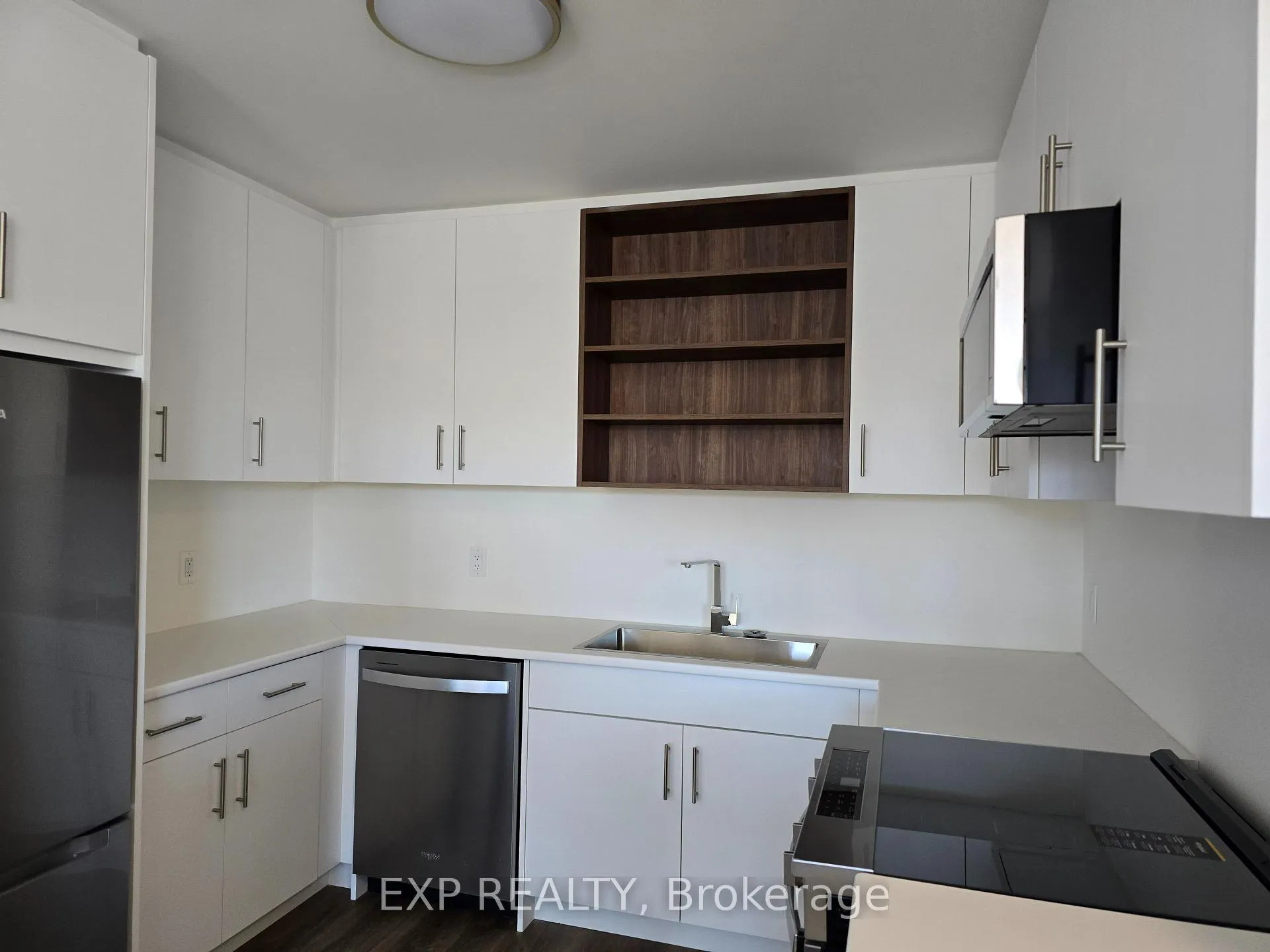 Photo 11 of 114 Everett Common, St. Catharines, Oakdale — HOMEH