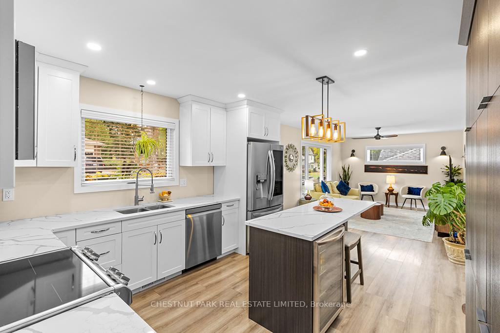 Photo 8 of 86 Mark Street W, Grey Highlands — HOMEH
