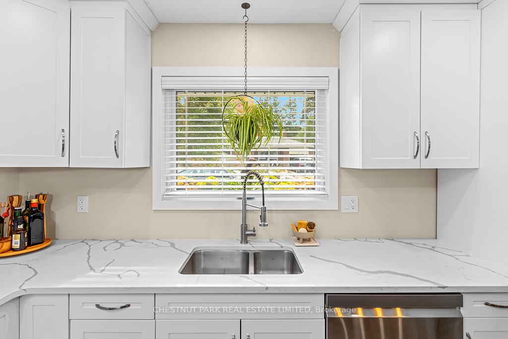 Photo 11 of 86 Mark Street W, Grey Highlands — HOMEH