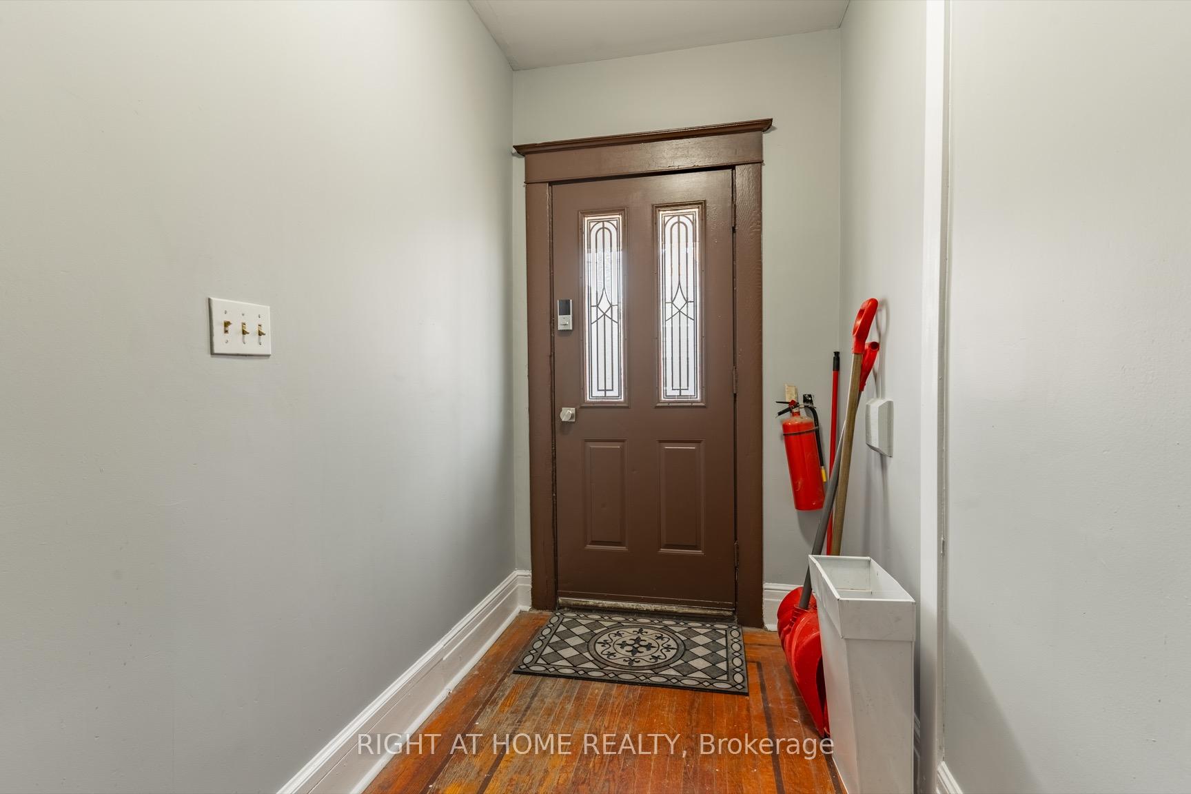 Photo 3 of 487 Cannon Street E, Hamilton, Gibson — HOMEH