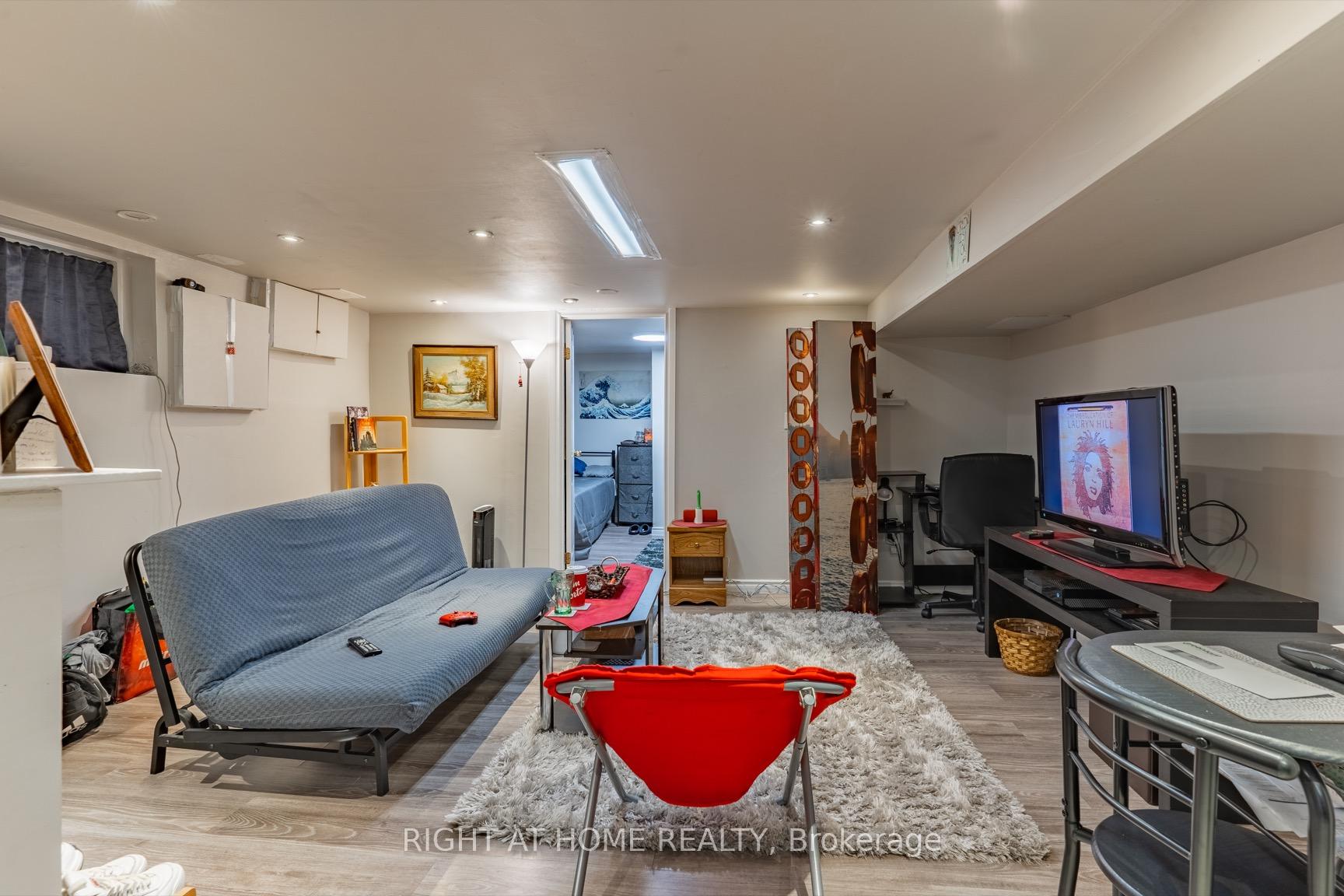 Photo 16 of 487 Cannon Street E, Hamilton, Gibson — HOMEH