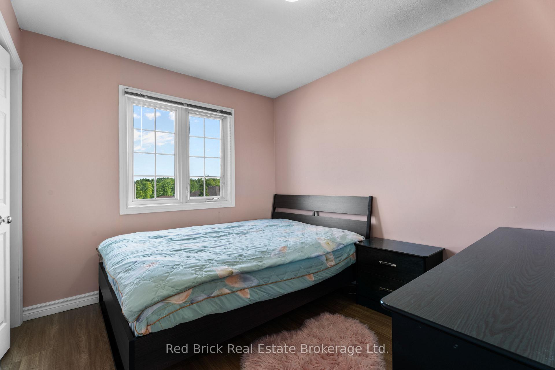 Photo 17 of 105 Flaherty Drive, Guelph, Willow West/Sugarbush/West Acres — HOMEH