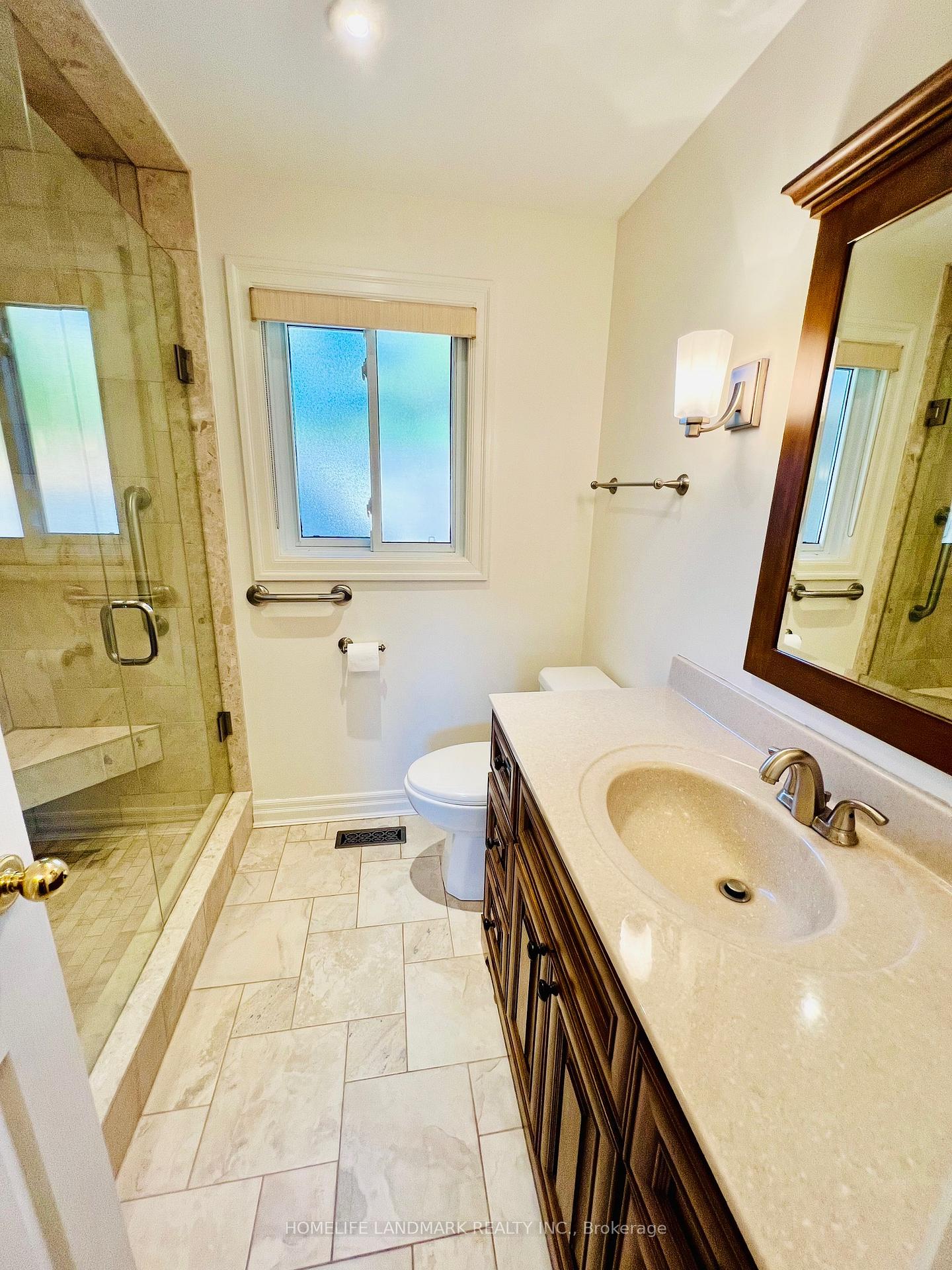 Photo 10 of 74 Devins Drive, Aurora, Aurora Heights — HOMEH