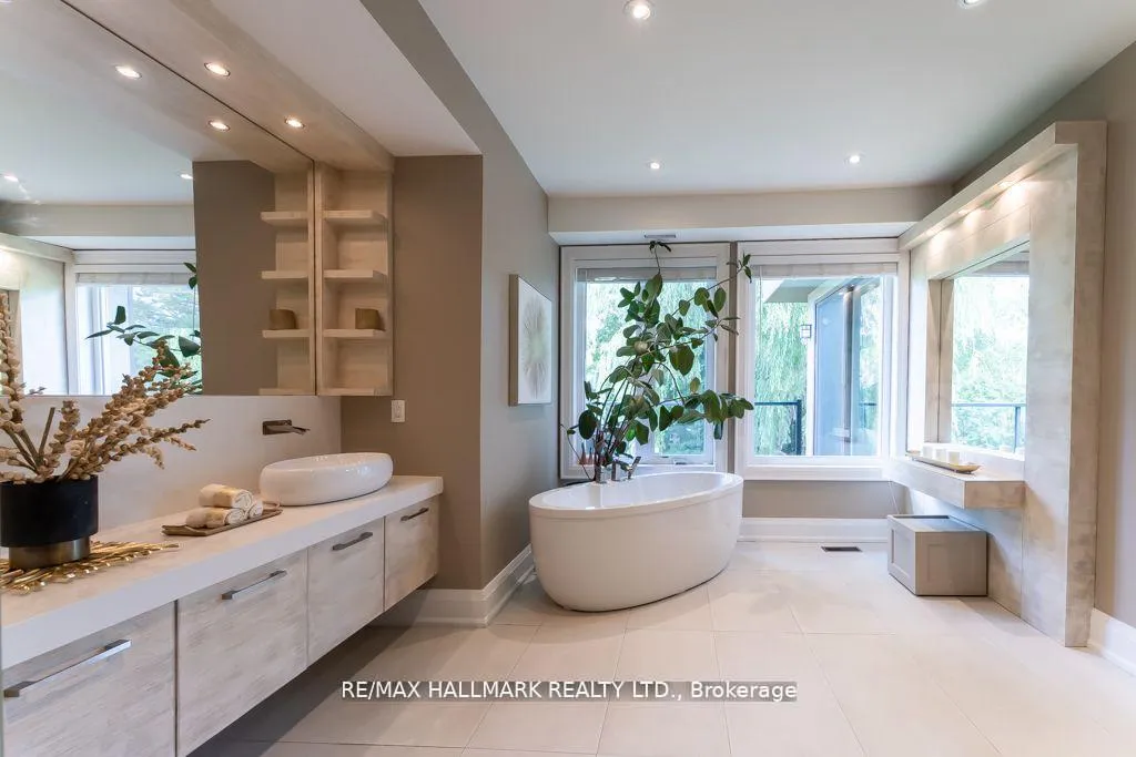 Photo 22 of 17 Hammok Crescent, Markham, Bayview Glen — HOMEH
