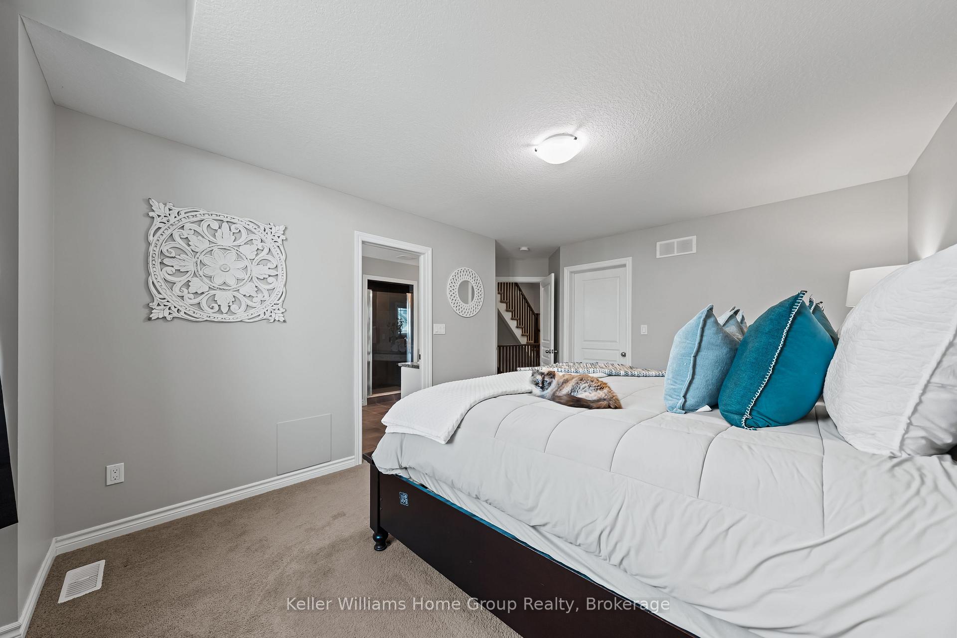 Photo 4 of 213 Couling Crescent, Guelph, Grange Road — HOMEH