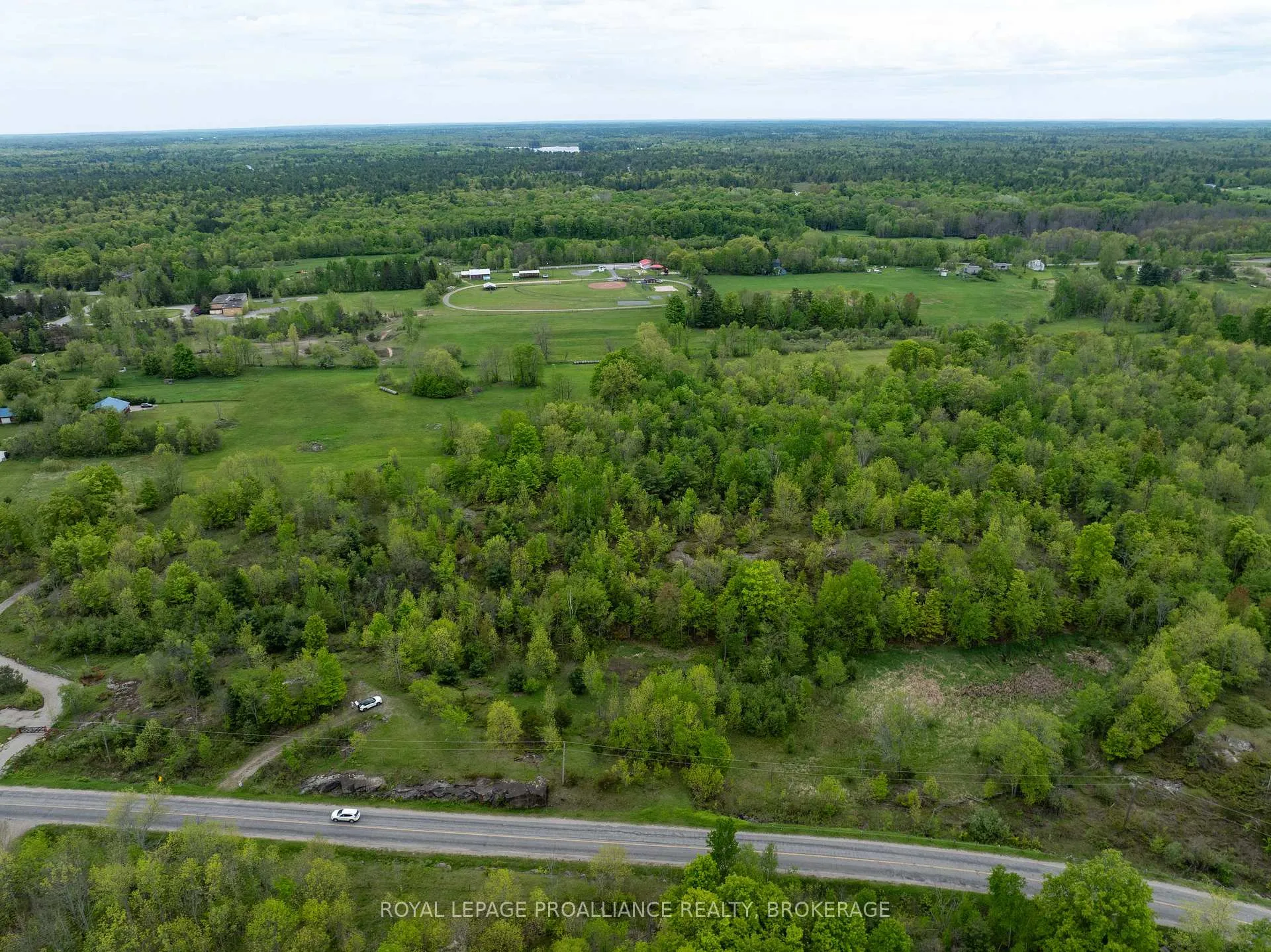 Photo 4 of 1147 Long Lake Road, Frontenac, Frontenac Centre — HOMEH