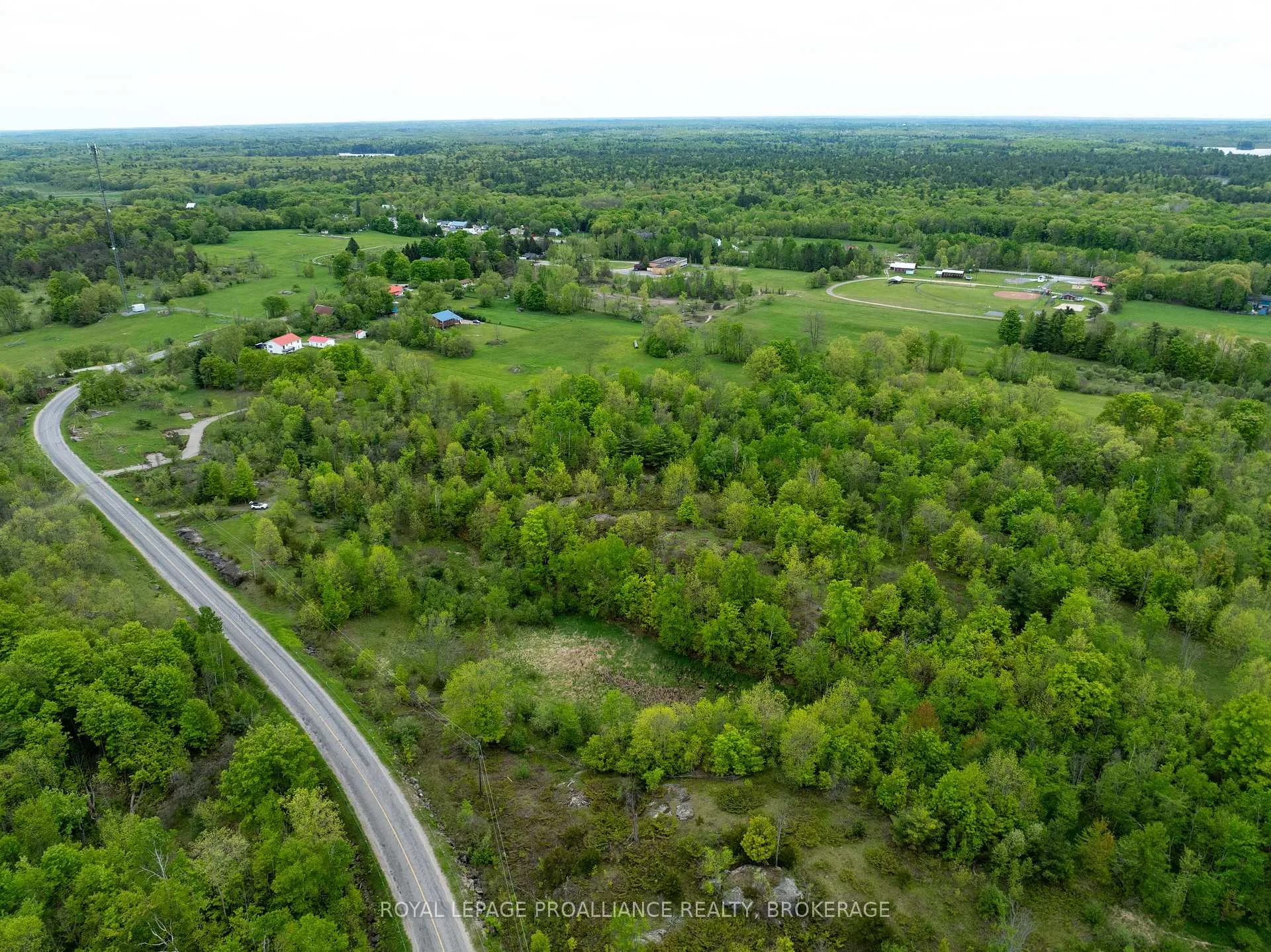 Photo 7 of 1147 Long Lake Road, Frontenac, Frontenac Centre — HOMEH