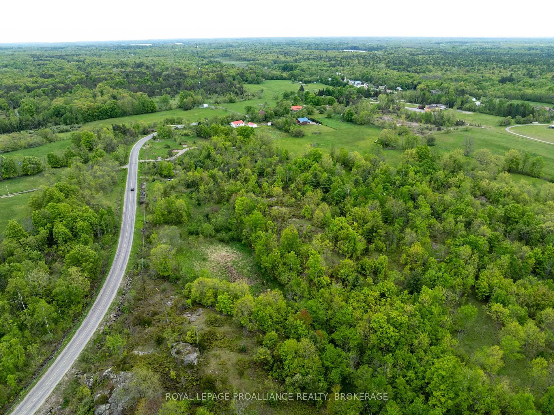 Photo 9 of 1147 Long Lake Road, Frontenac, Frontenac Centre — HOMEH