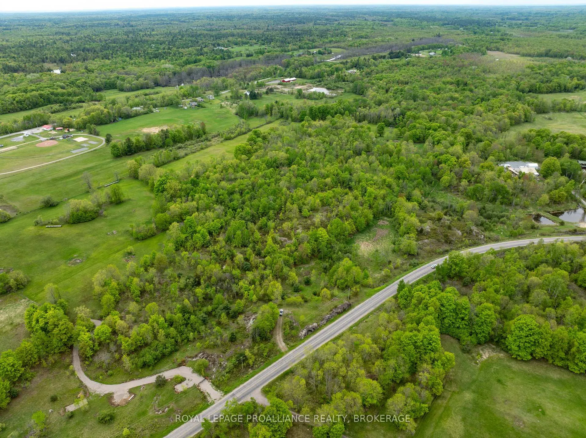 Photo 11 of 1147 Long Lake Road, Frontenac, Frontenac Centre — HOMEH