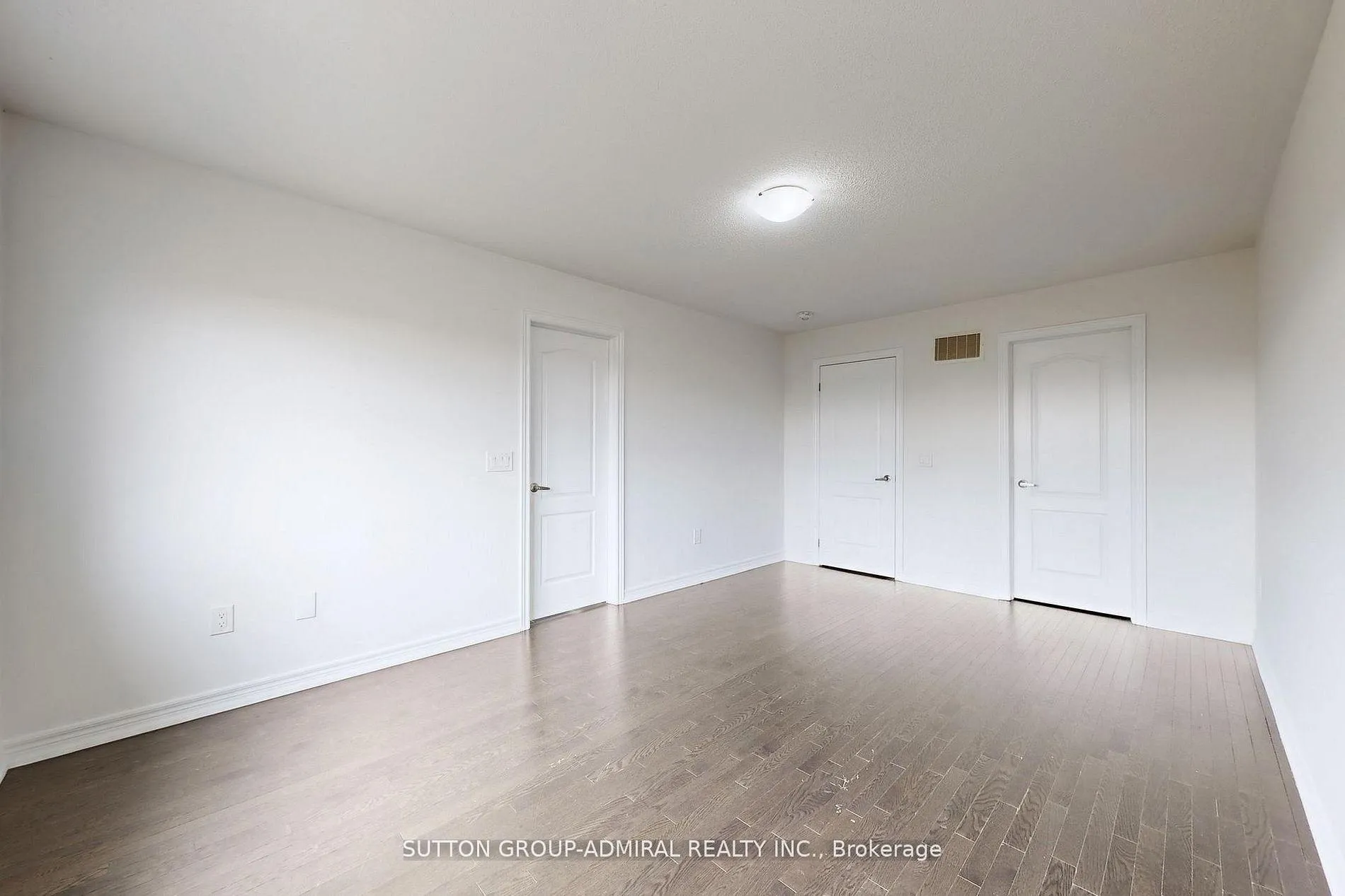 Photo 25 of 74 Davenfield Circle, Brampton, Bram East — HOMEH