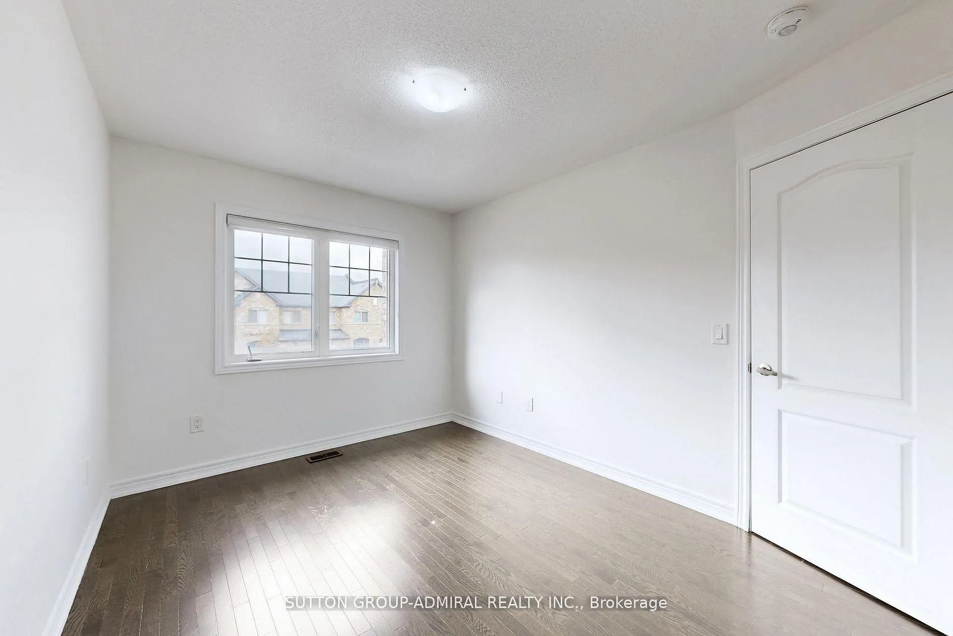 Photo 29 of 74 Davenfield Circle, Brampton, Bram East — HOMEH