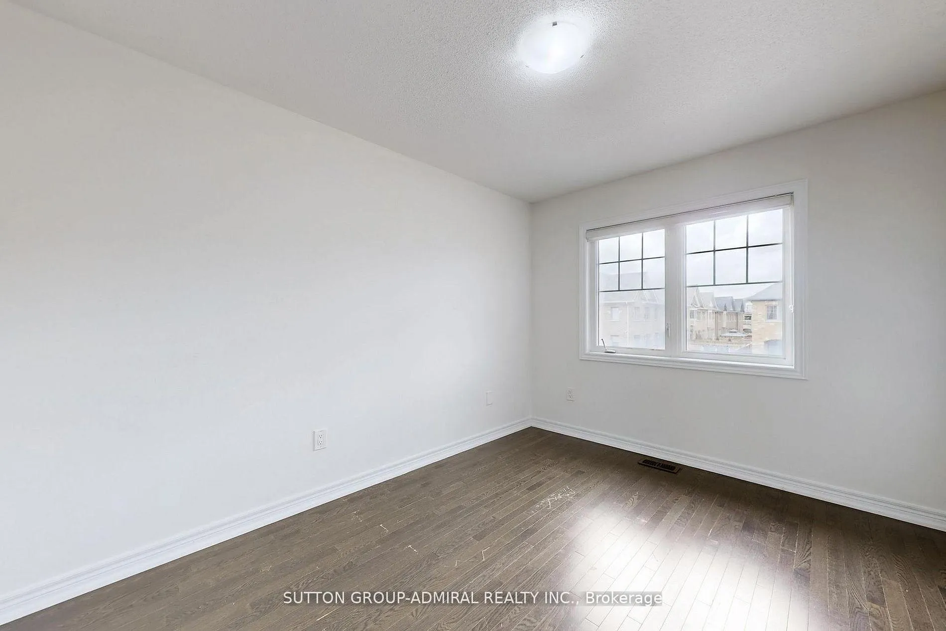 Photo 30 of 74 Davenfield Circle, Brampton, Bram East — HOMEH