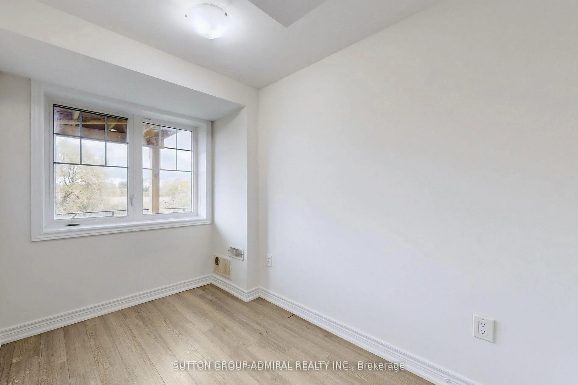 Photo 44 of 74 Davenfield Circle, Brampton, Bram East — HOMEH