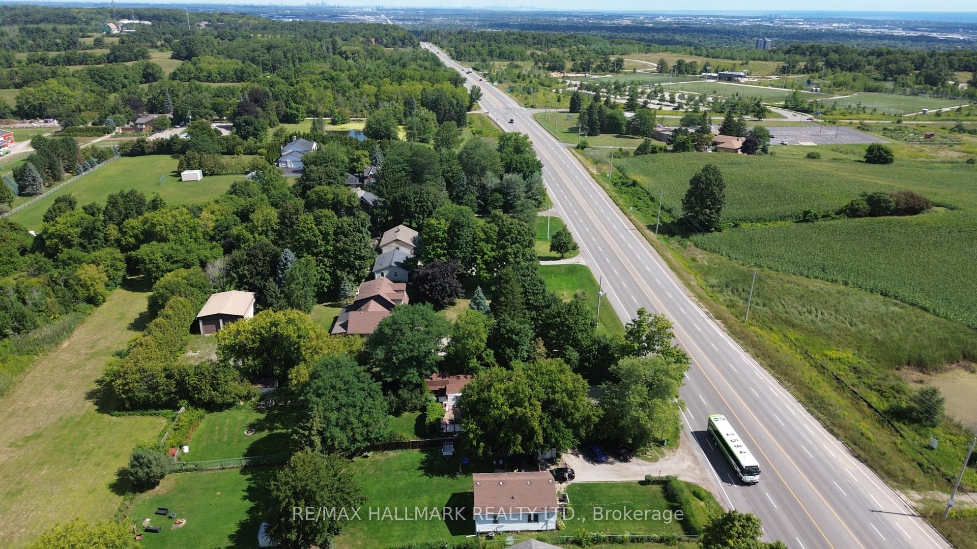 Photo 6 of 559 Dundas Street E, Hamilton, Waterdown — HOMEH