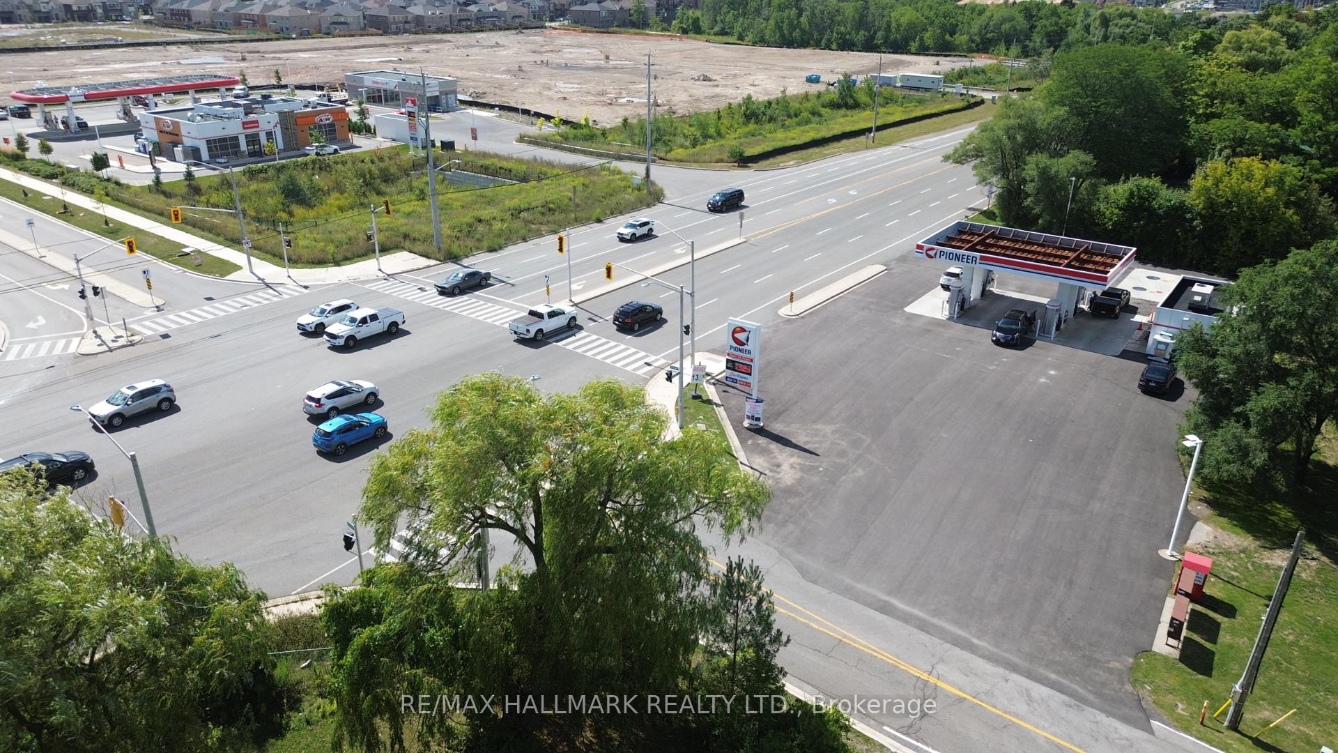 Photo 9 of 559 Dundas Street E, Hamilton, Waterdown — HOMEH