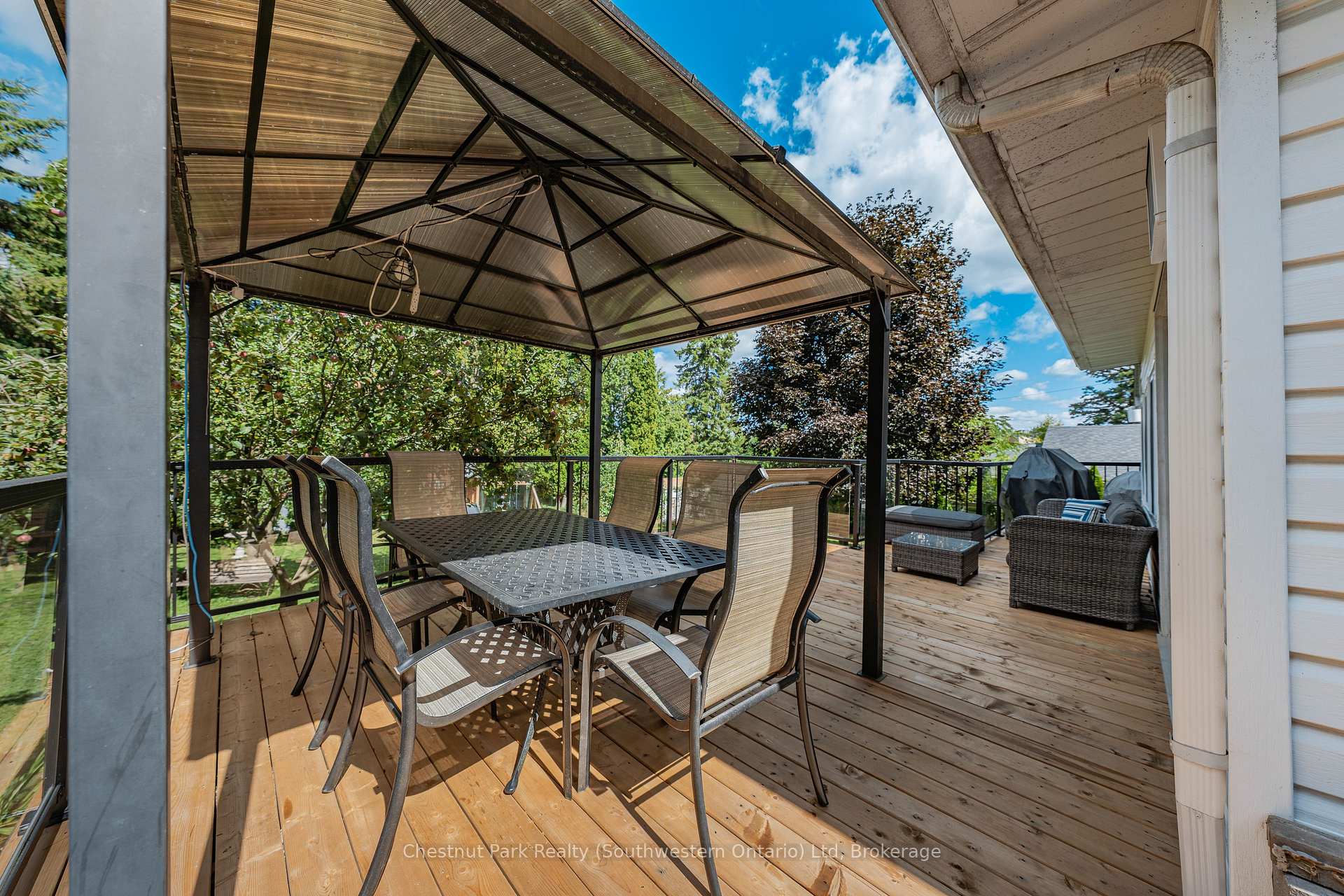 Photo 39 of 68 Lemon Street, Guelph, St. George's — HOMEH
