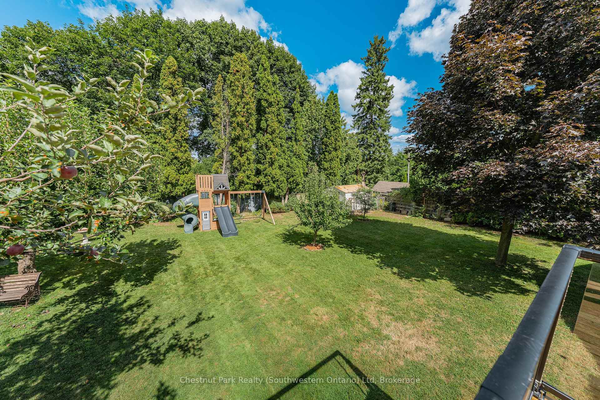 Photo 42 of 68 Lemon Street, Guelph, St. George's — HOMEH
