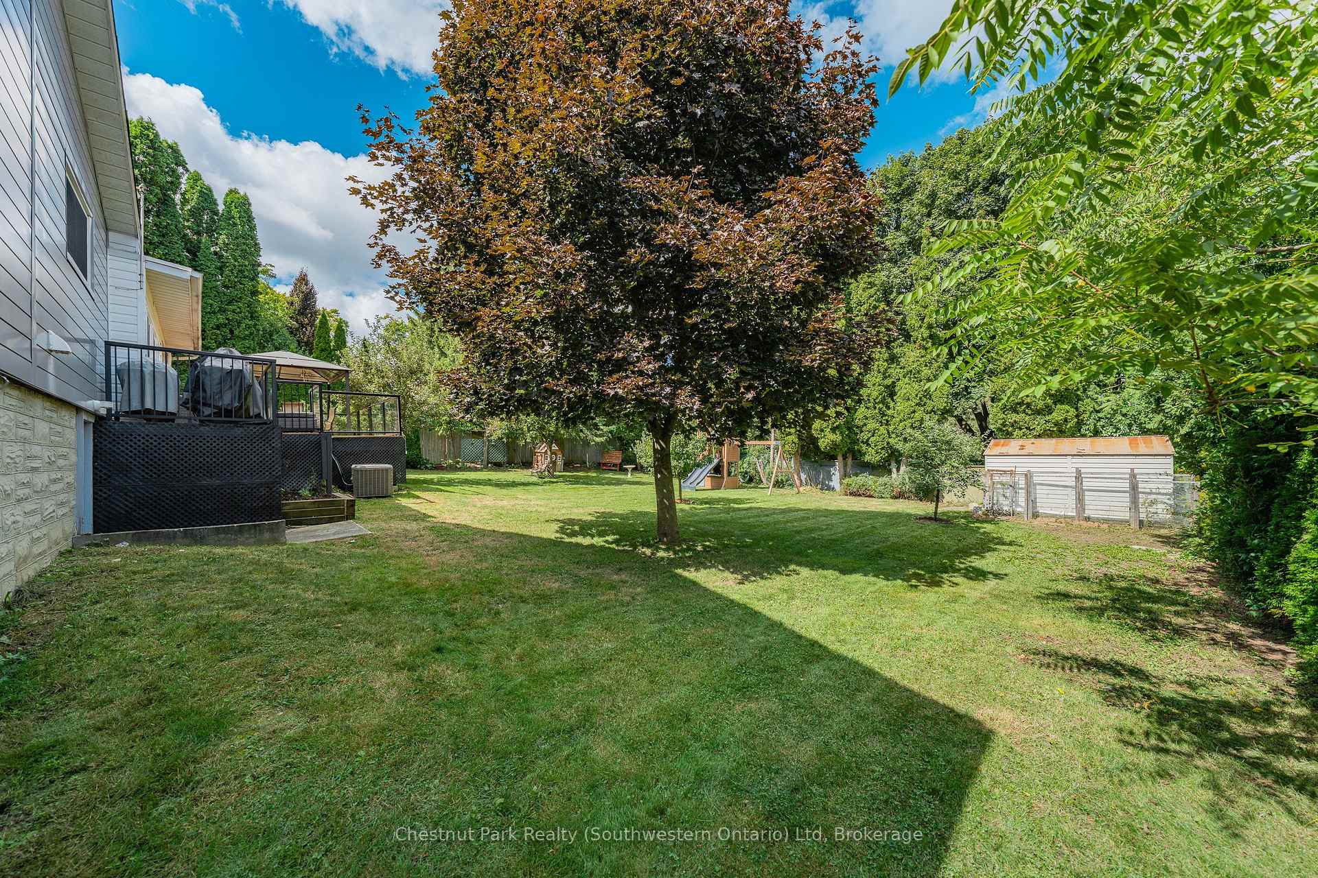 Photo 48 of 68 Lemon Street, Guelph, St. George's — HOMEH