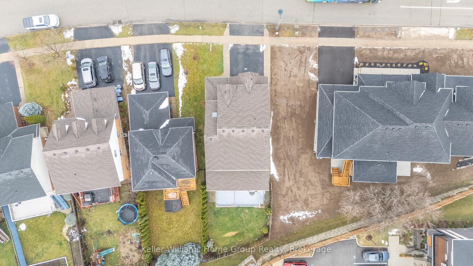 Photo 20 of 4 Clairfields Drive W, Guelph, Clairfields/Hanlon Business Park — HOMEH