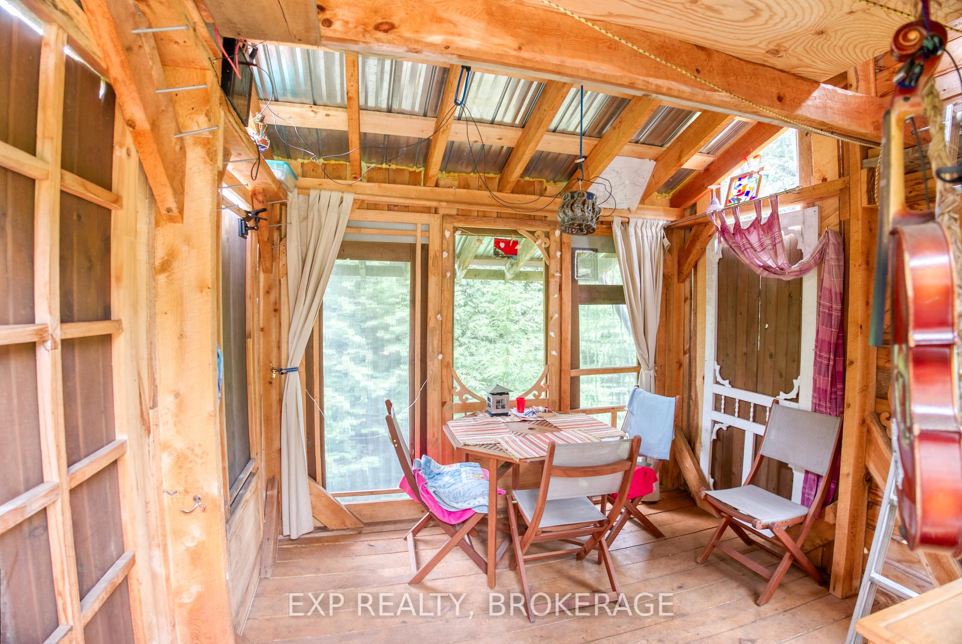 Photo 21 of 1129 Farm Lake Lane, Frontenac, Frontenac North — HOMEH