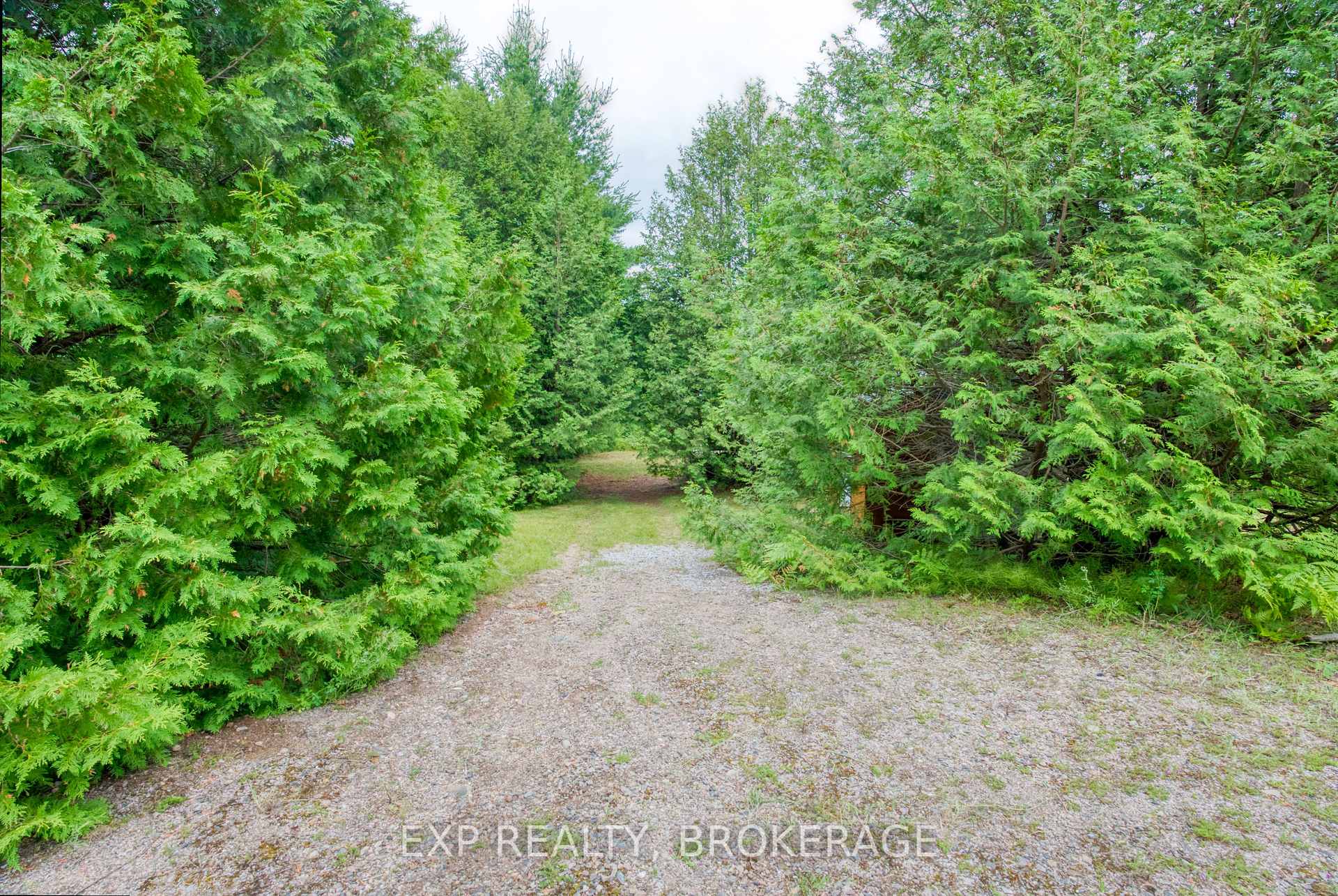 Photo 36 of 1129 Farm Lake Lane, Frontenac, Frontenac North — HOMEH