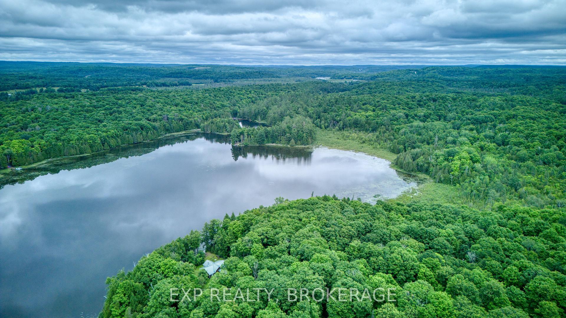 Photo 45 of 1129 Farm Lake Lane, Frontenac, Frontenac North — HOMEH