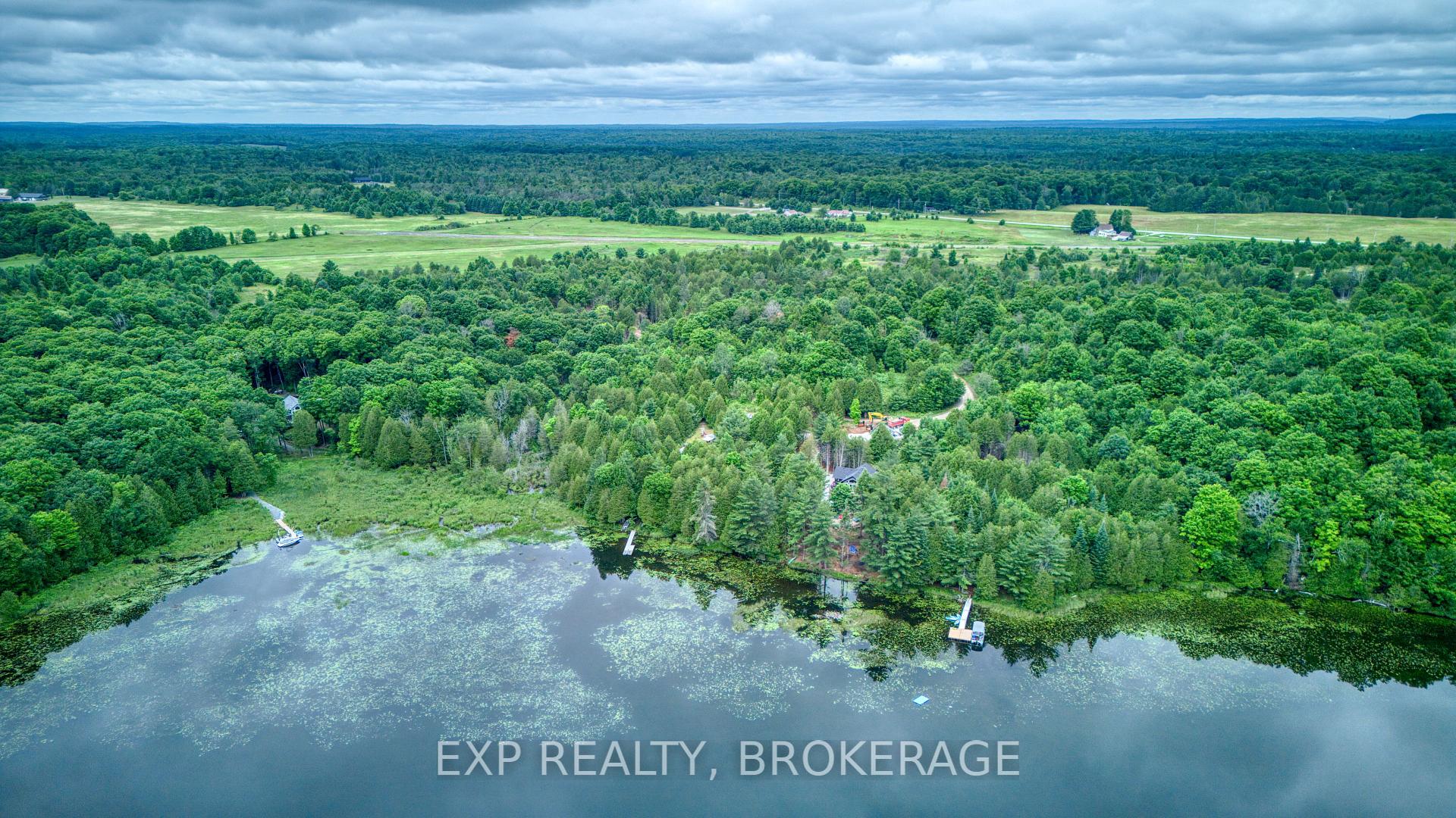 Photo 46 of 1129 Farm Lake Lane, Frontenac, Frontenac North — HOMEH