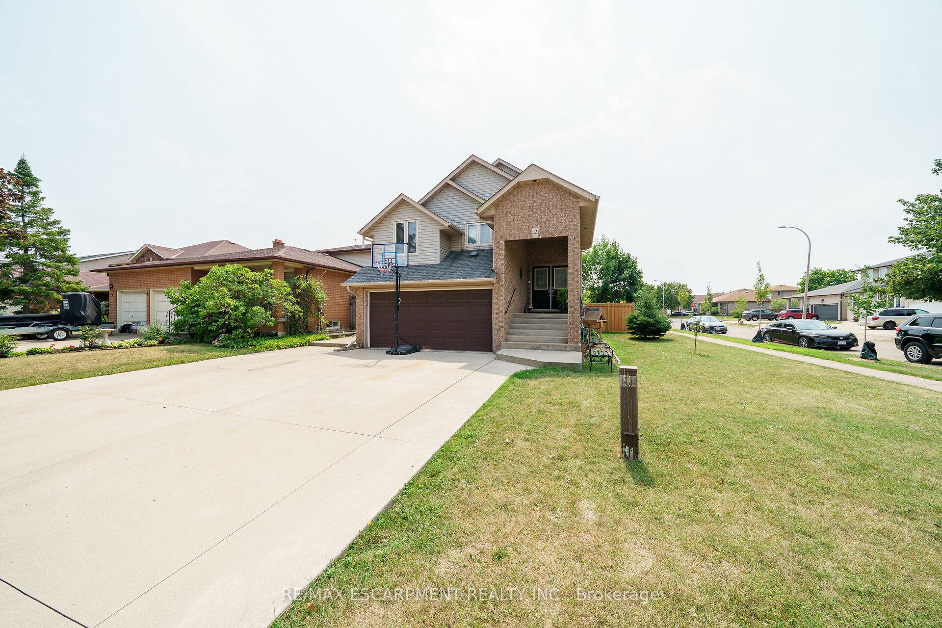Photo 1 of 2 Tyler Drive, Hamilton, Stoney Creek — HOMEH
