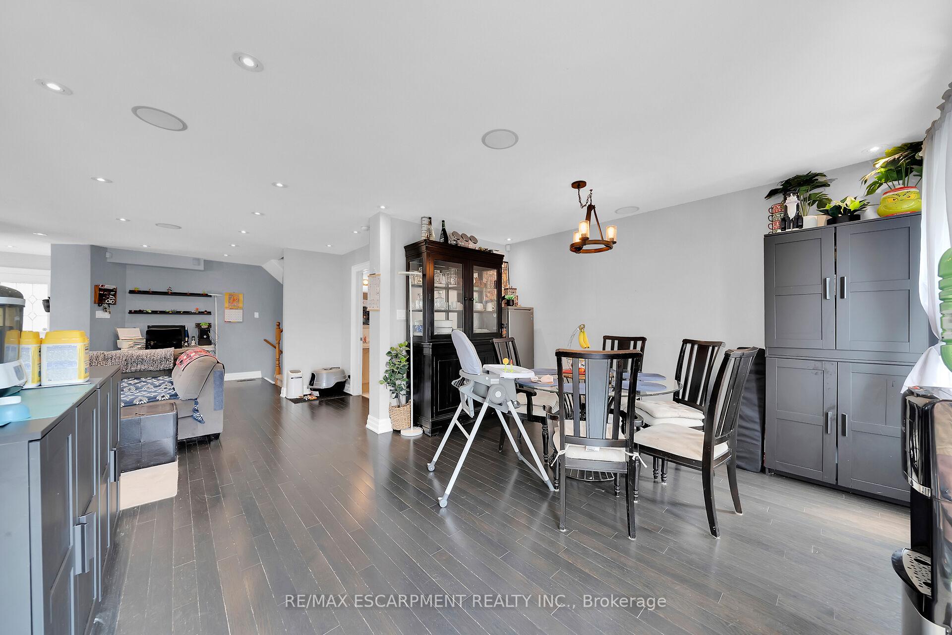 Photo 19 of 2 Tyler Drive, Hamilton, Stoney Creek — HOMEH