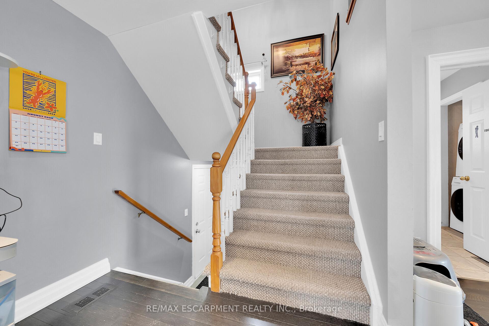 Photo 20 of 2 Tyler Drive, Hamilton, Stoney Creek — HOMEH